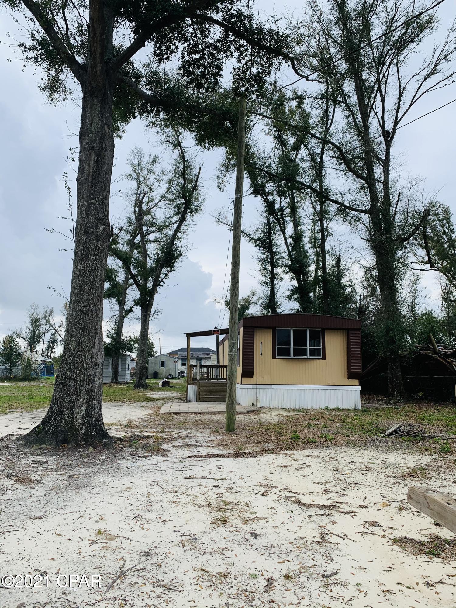 [No Recorded Subdiv] - Land