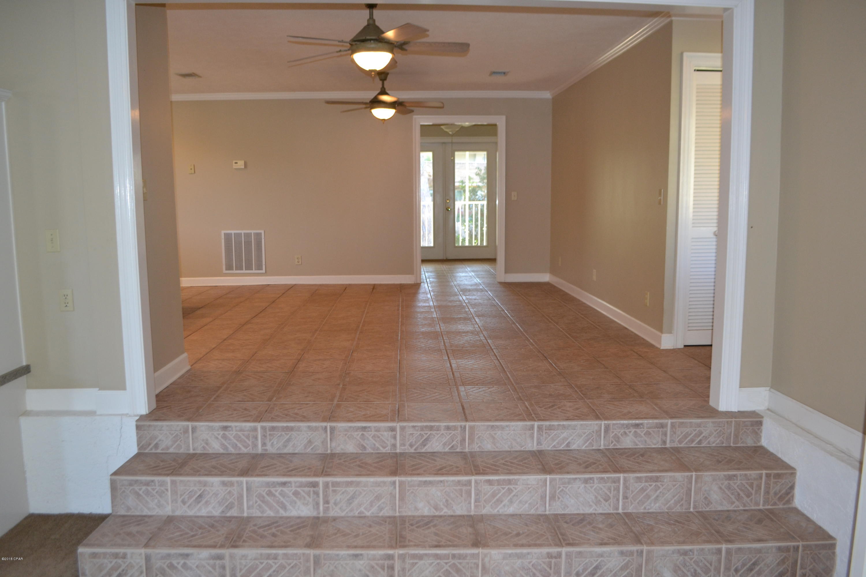 Venetian Villa - Residential