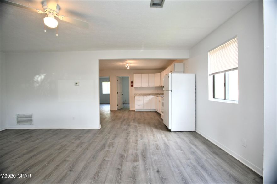 For Rent! 2BR/1BA apartment in South Lagoon. Convenient to the Navy Base, beaches, St. Andrews State Park, restaurants, entertainment and more! Please contact our office for more information today!