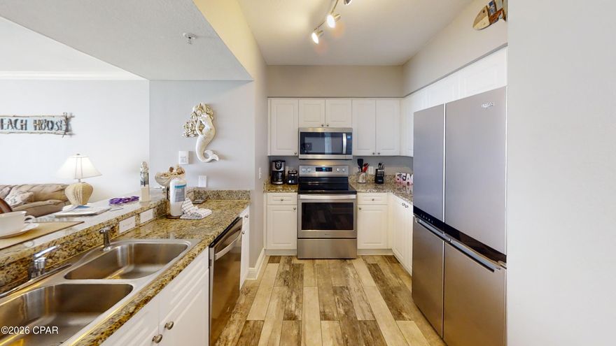 One Bedroom Condo Sleeps Six,
Upgraded Flooring, Bathrooms, Kitchen and Furniture. ready to go move in 
with all the goodies .Beautiful Condo on the worlds most beautiful beach.