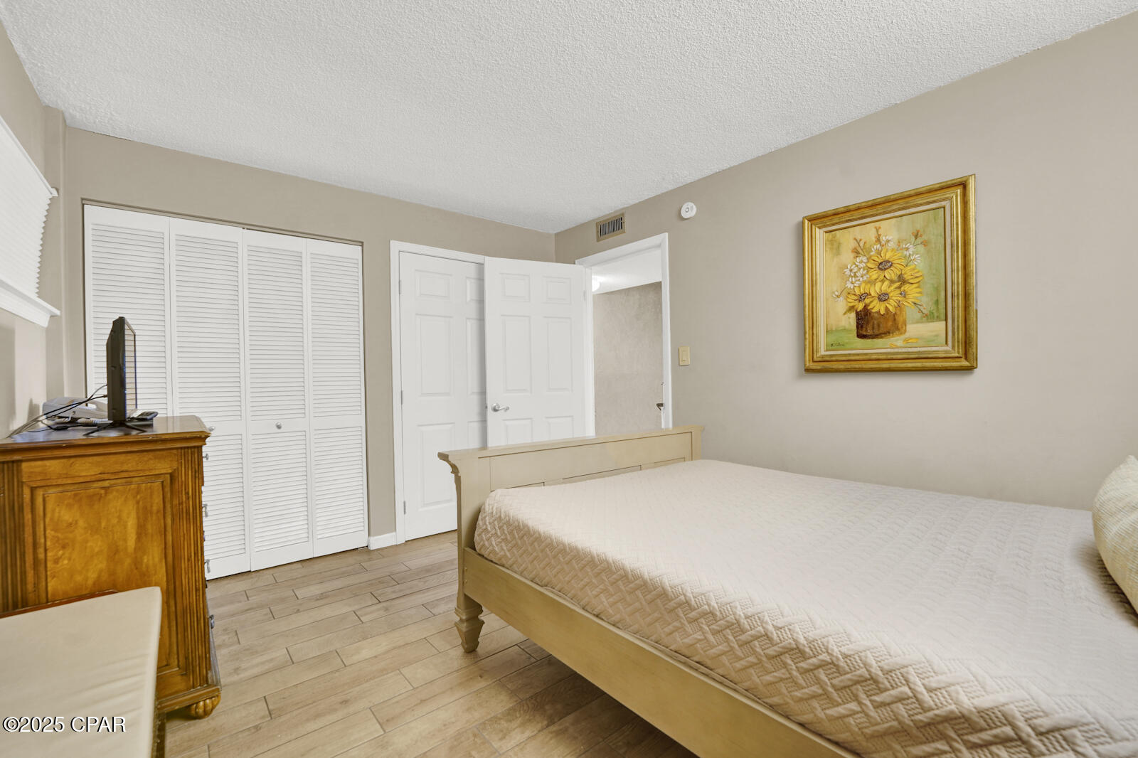 Moonspinner Apartments - Residential