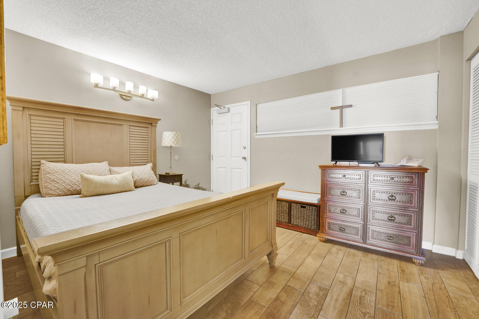 Moonspinner Apartments - Residential