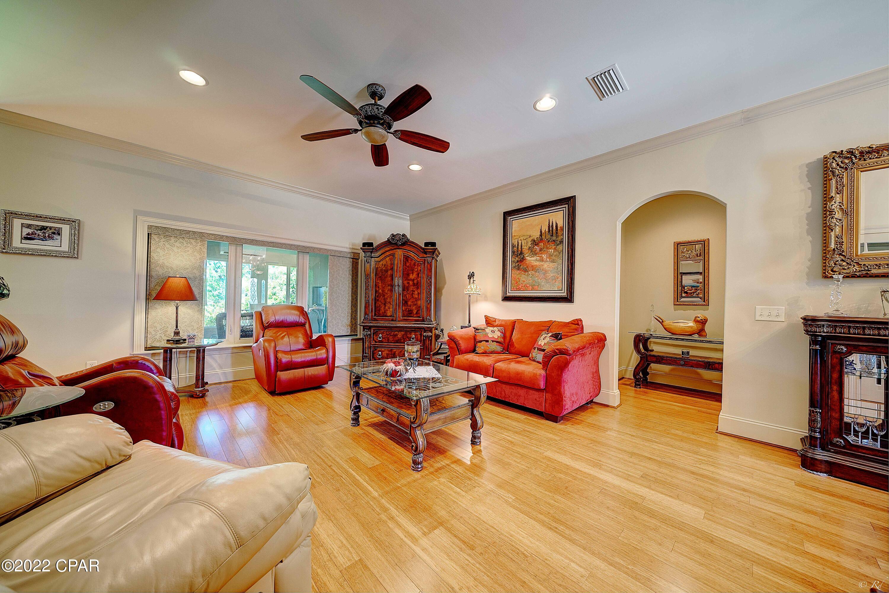 College Oaks - Residential