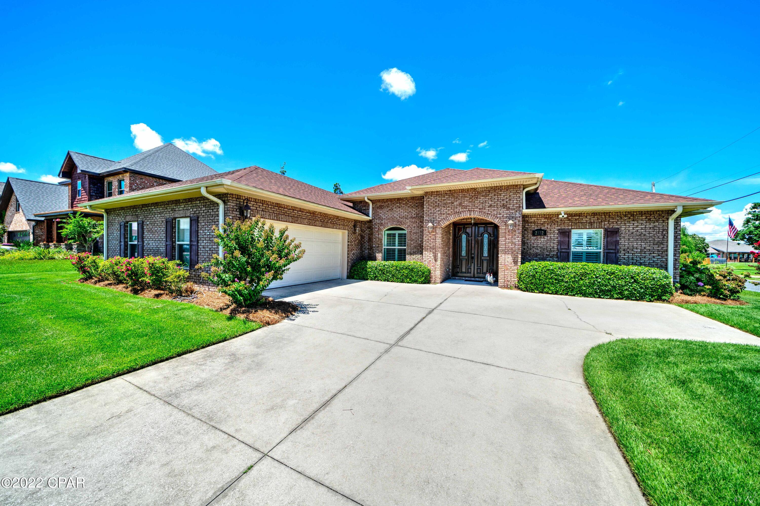 College Oaks - Residential