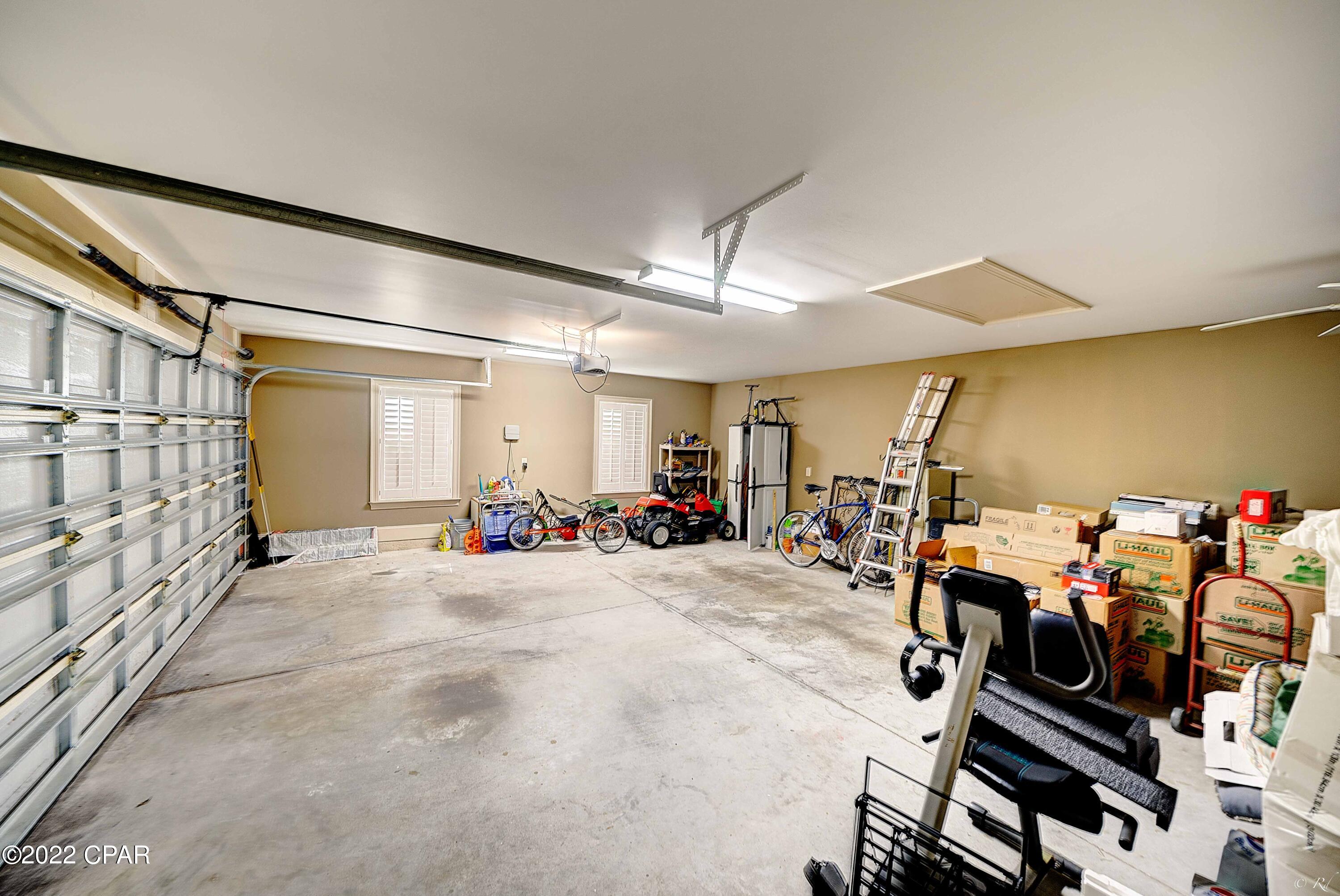 College Oaks - Residential