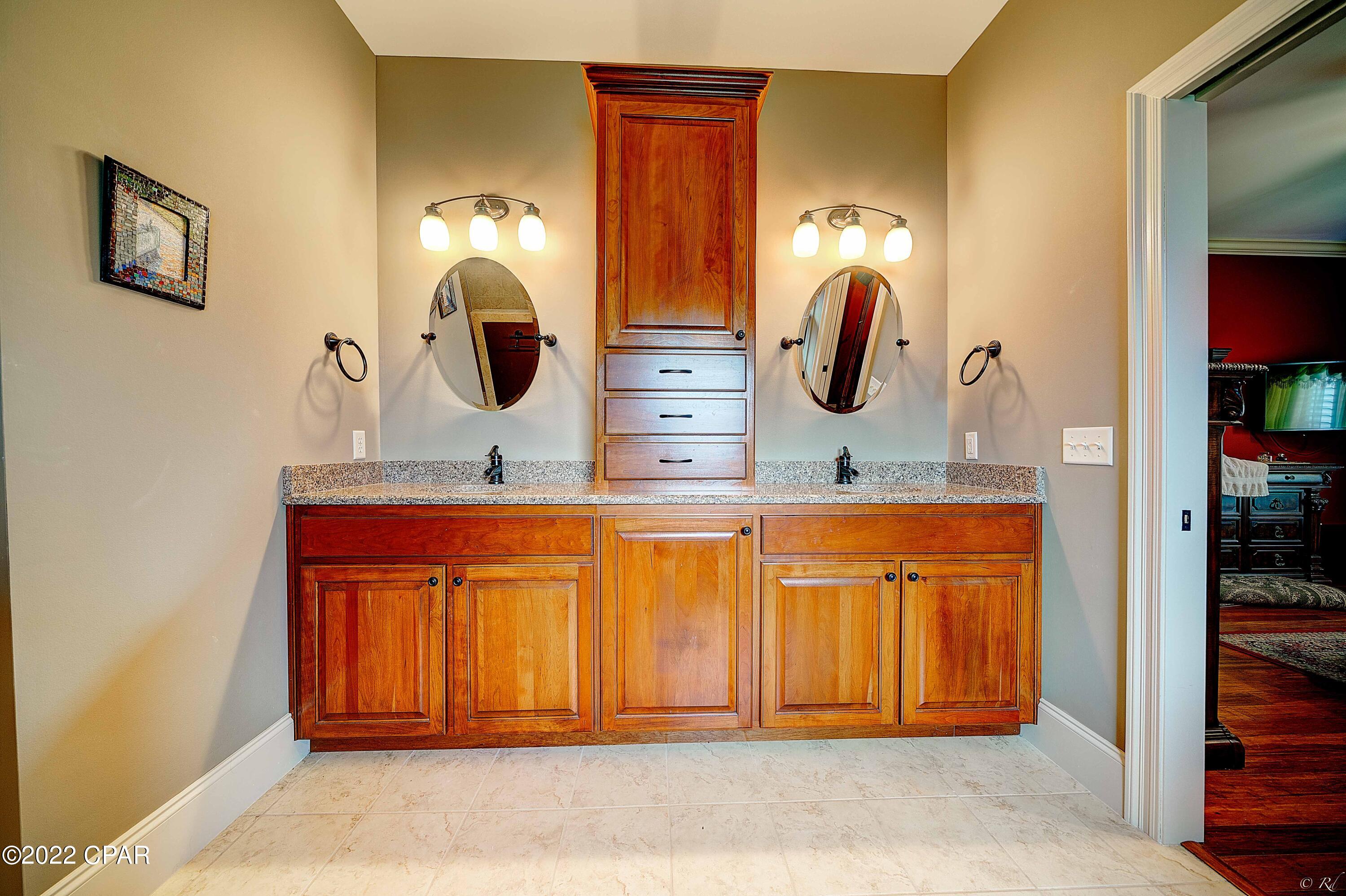 College Oaks - Residential