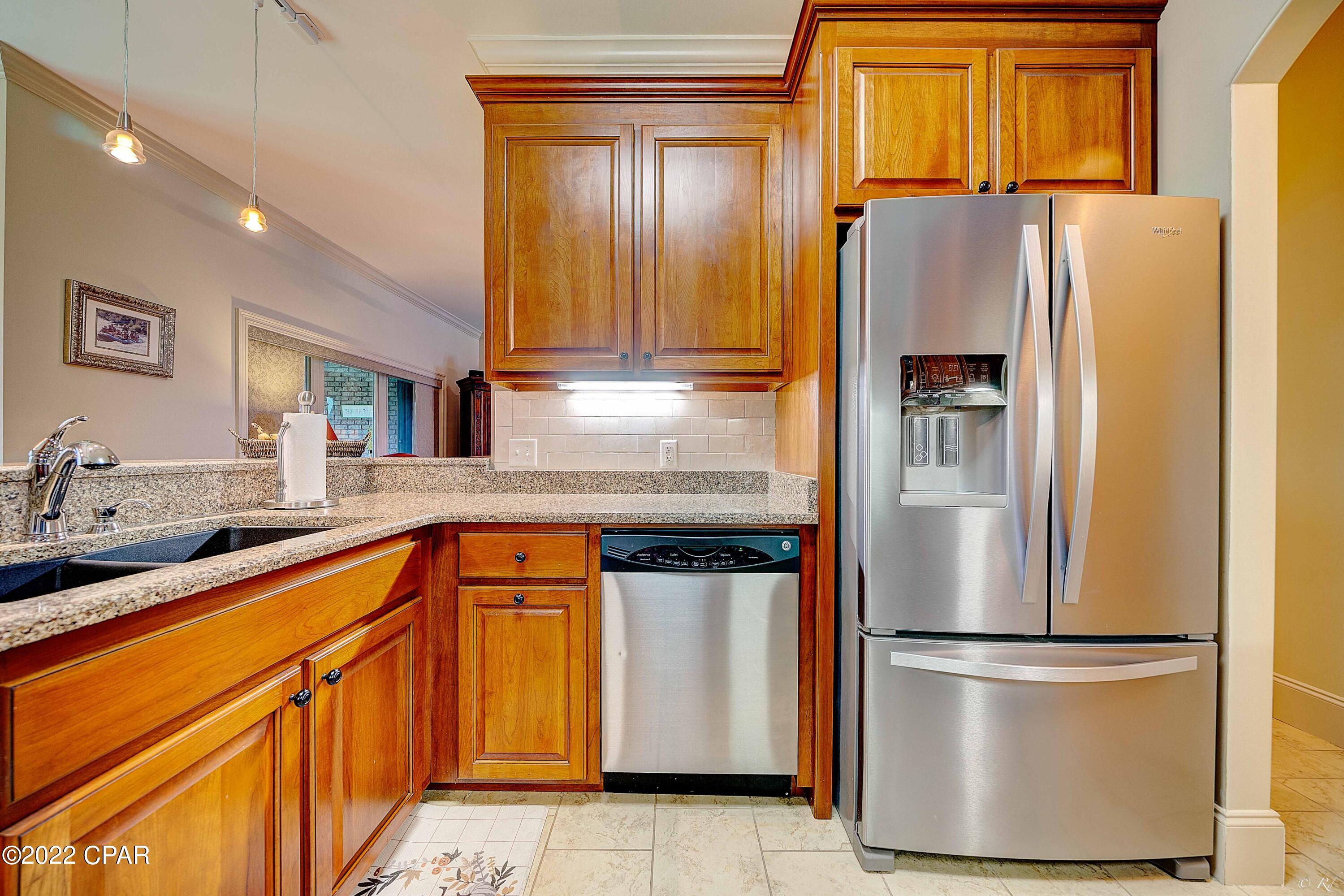 College Oaks - Residential