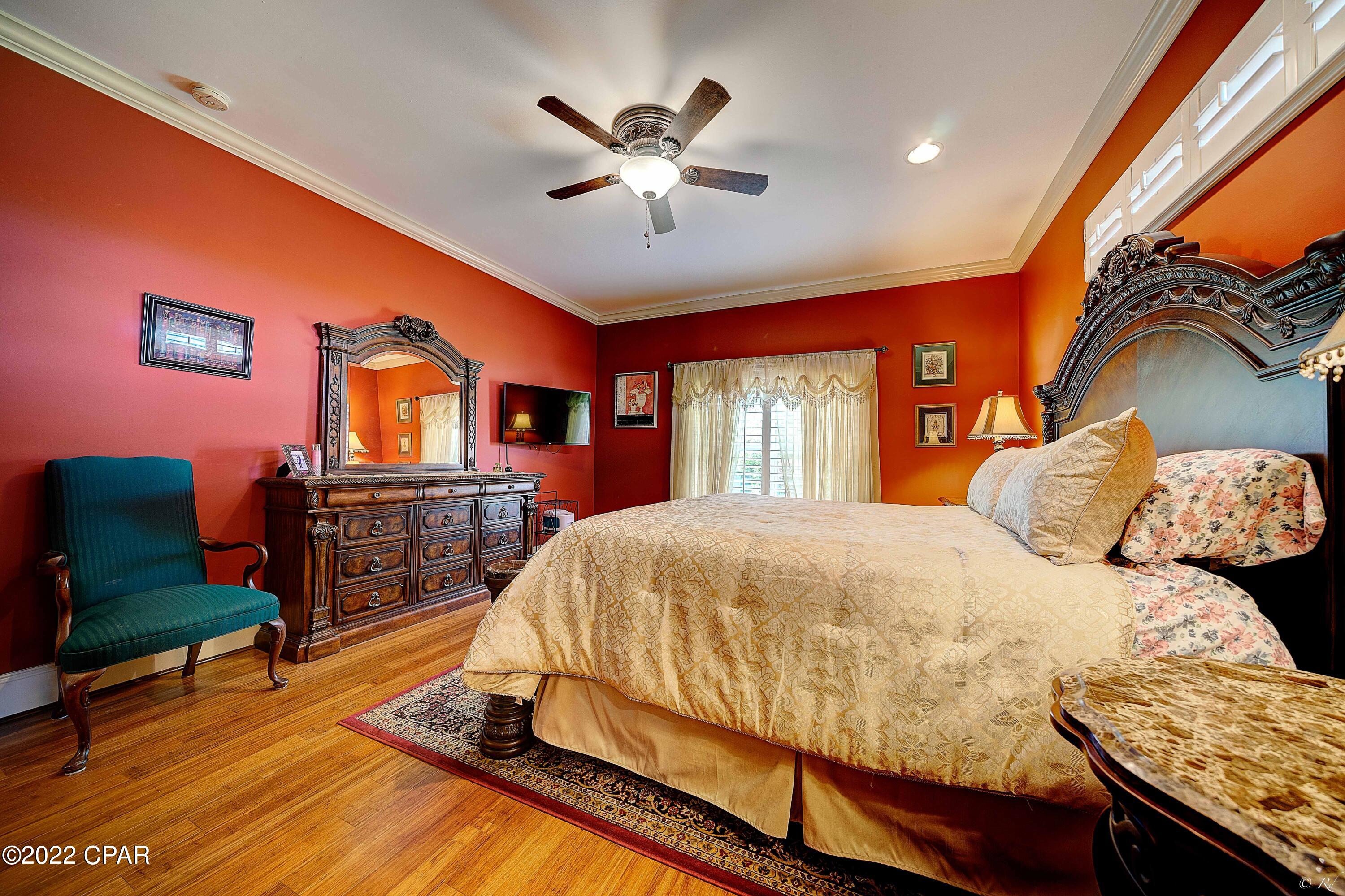 College Oaks - Residential