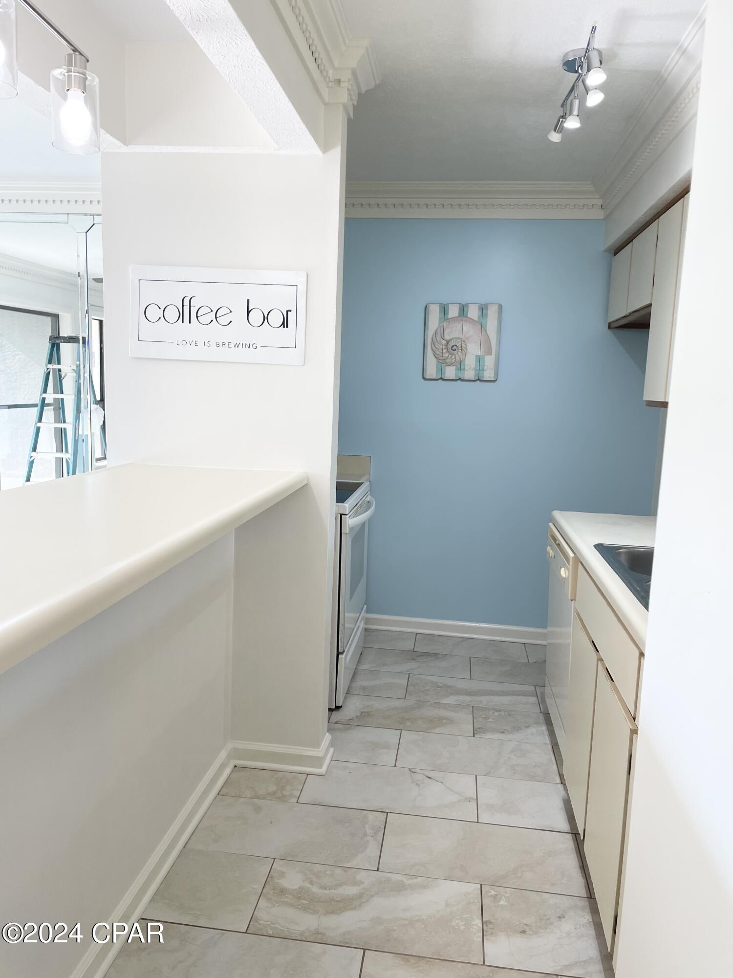 Endless Summer II - Residential