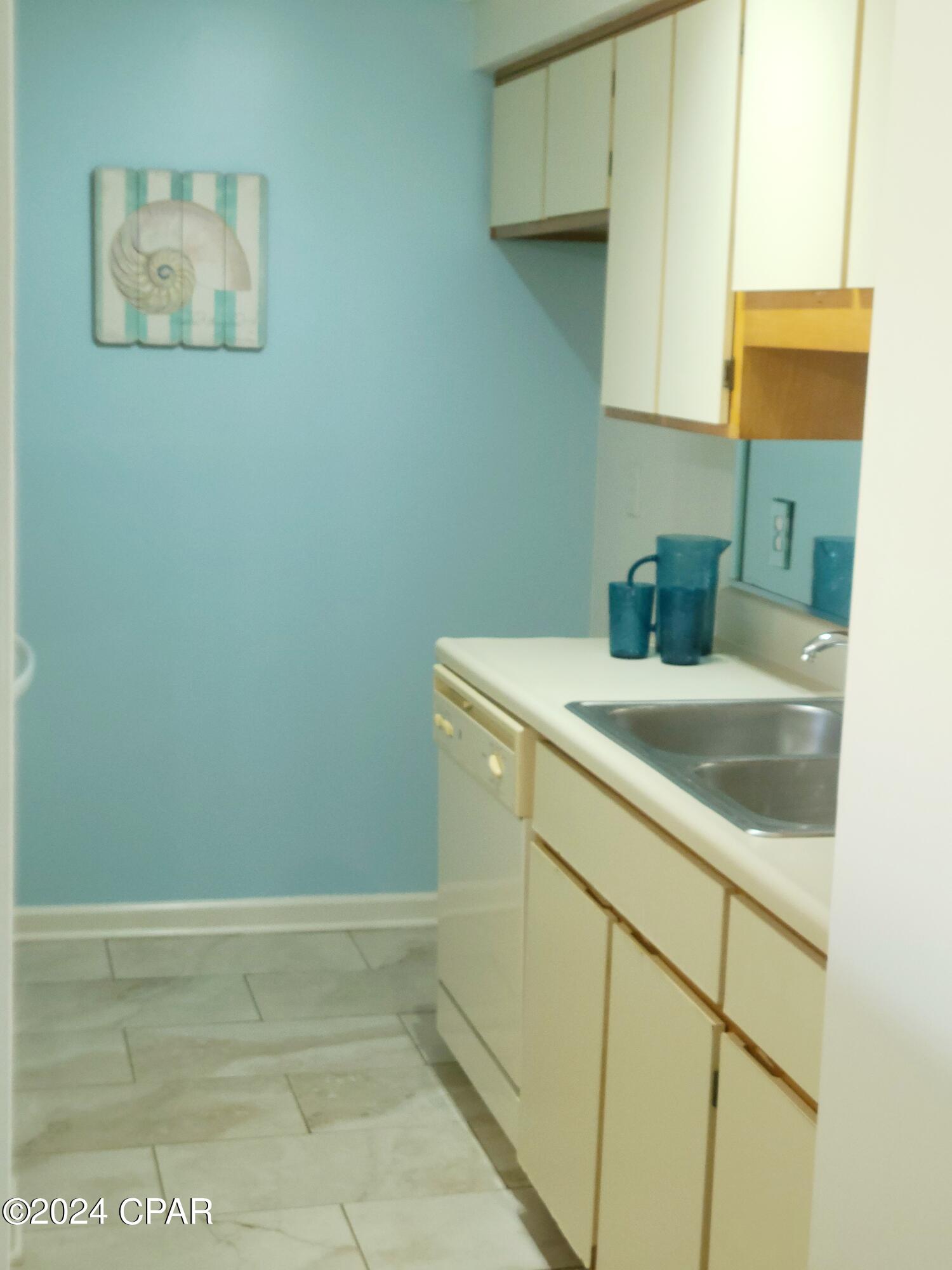 Endless Summer II - Residential