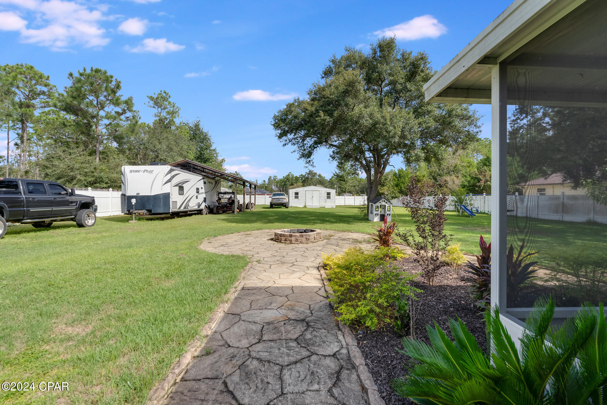 White Oaks - Residential