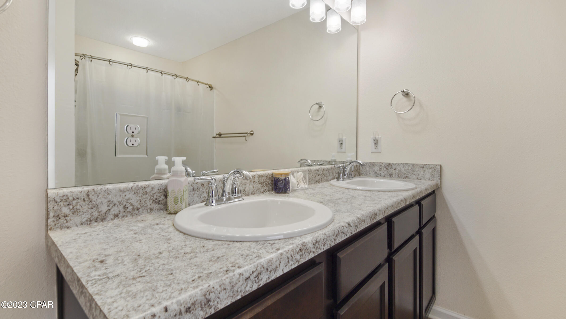 Olde Towne Village - Residential