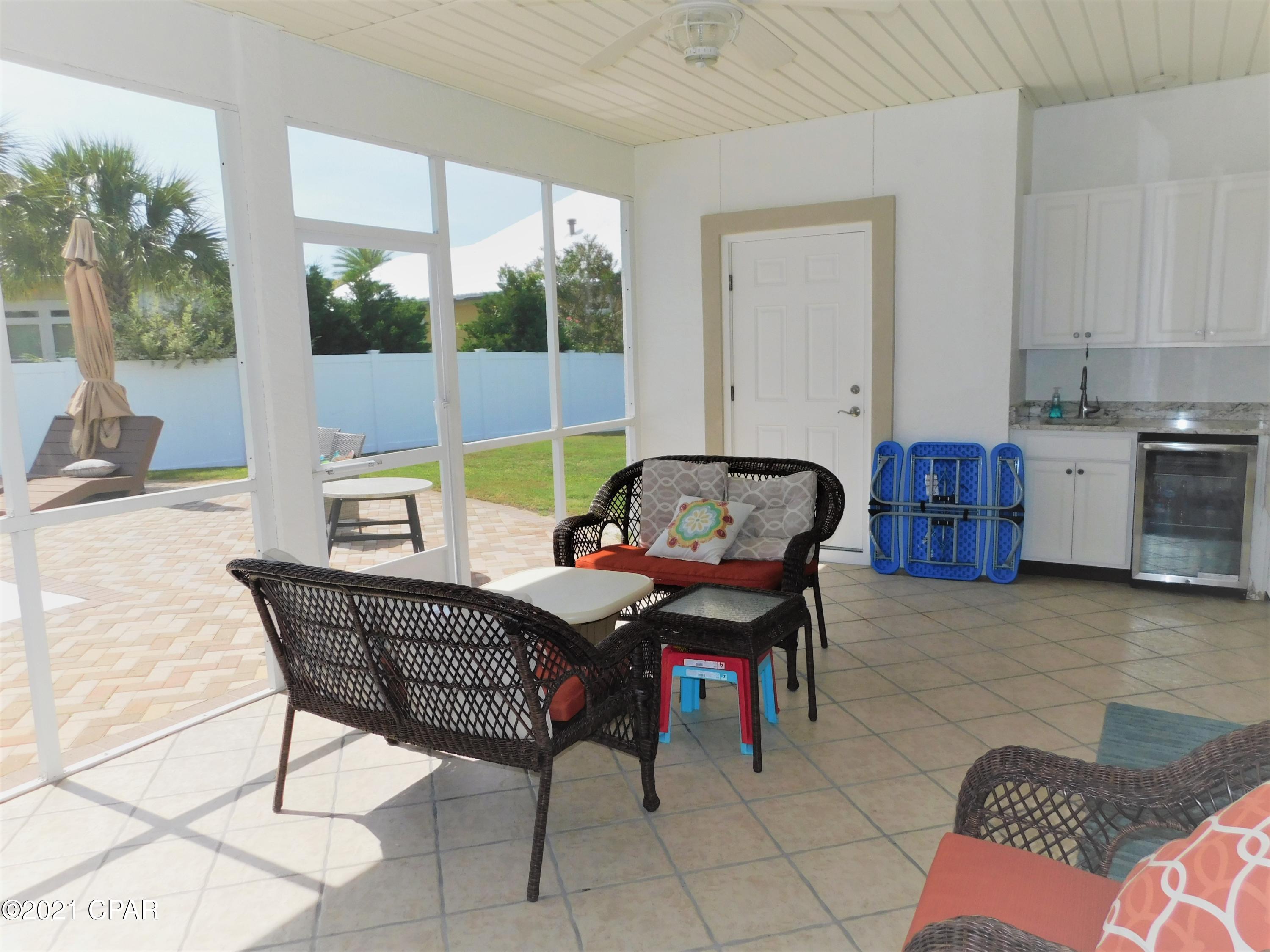 Dolphin Bay - Residential