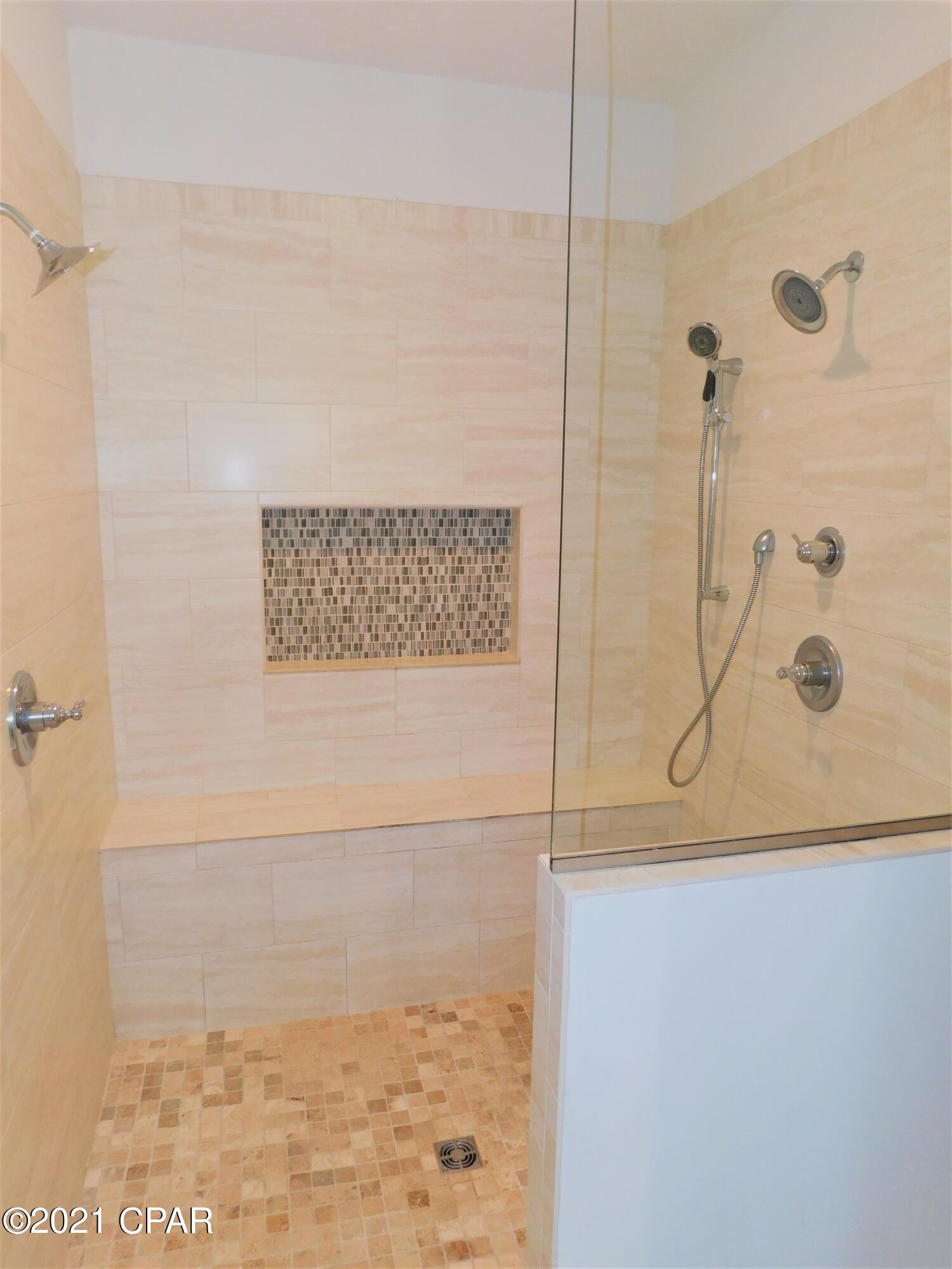 Dolphin Bay - Residential