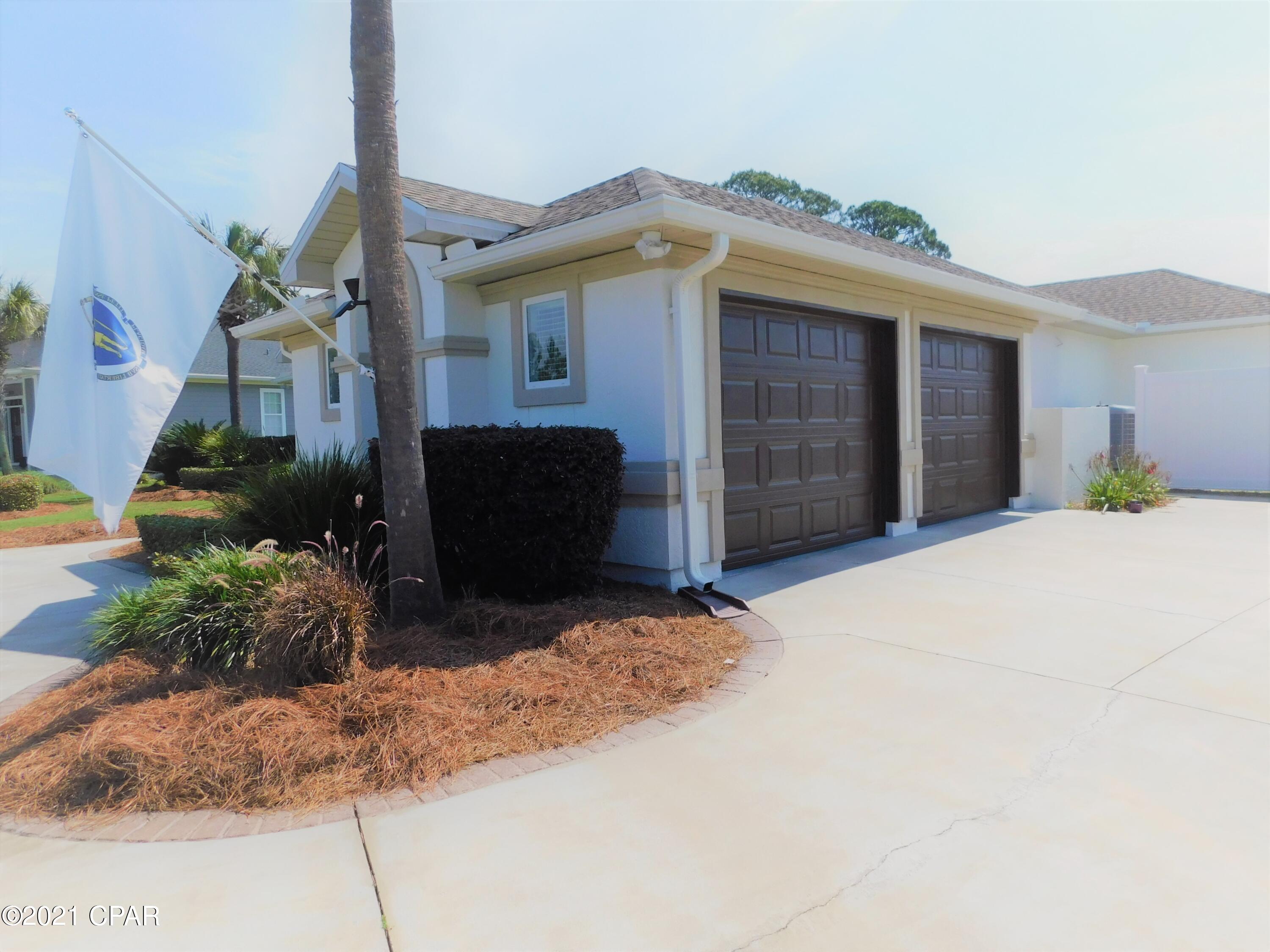 Dolphin Bay - Residential