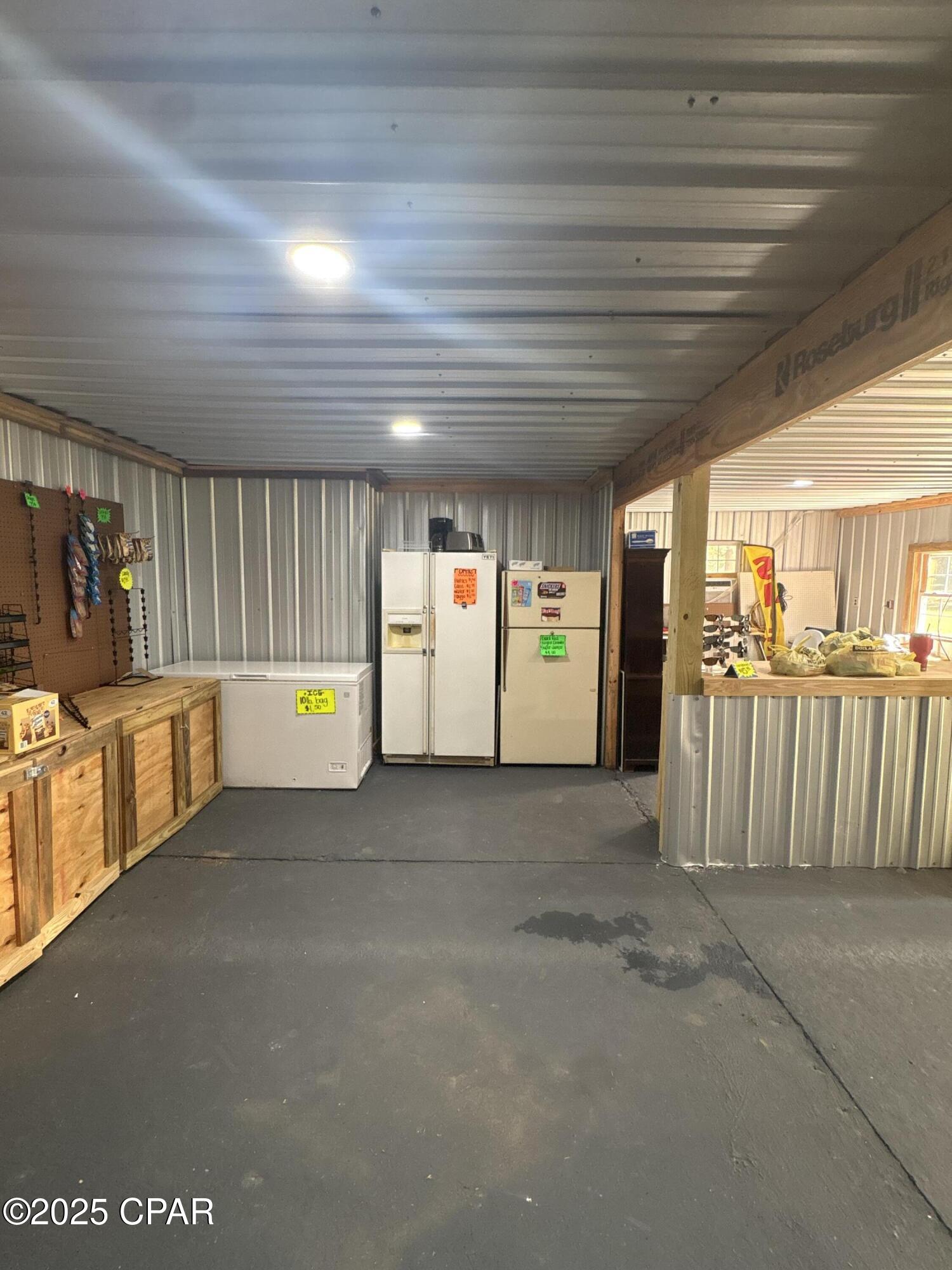 [No Recorded Subdiv] - Land