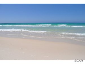 Lullwater Beach - Residential