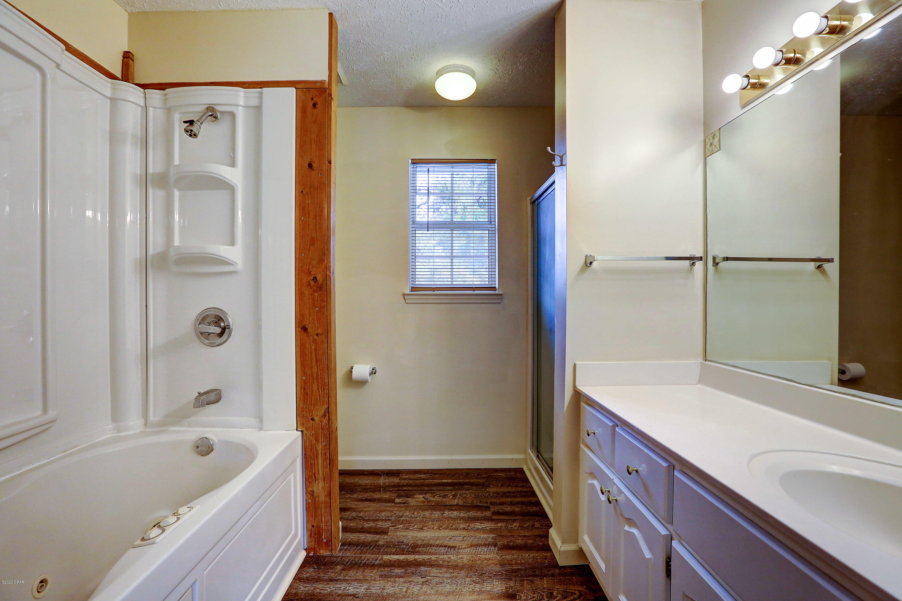 Lakeshore Heights - Residential