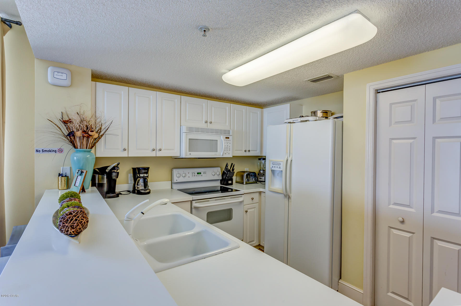 Majestic Beach Tower I - Residential