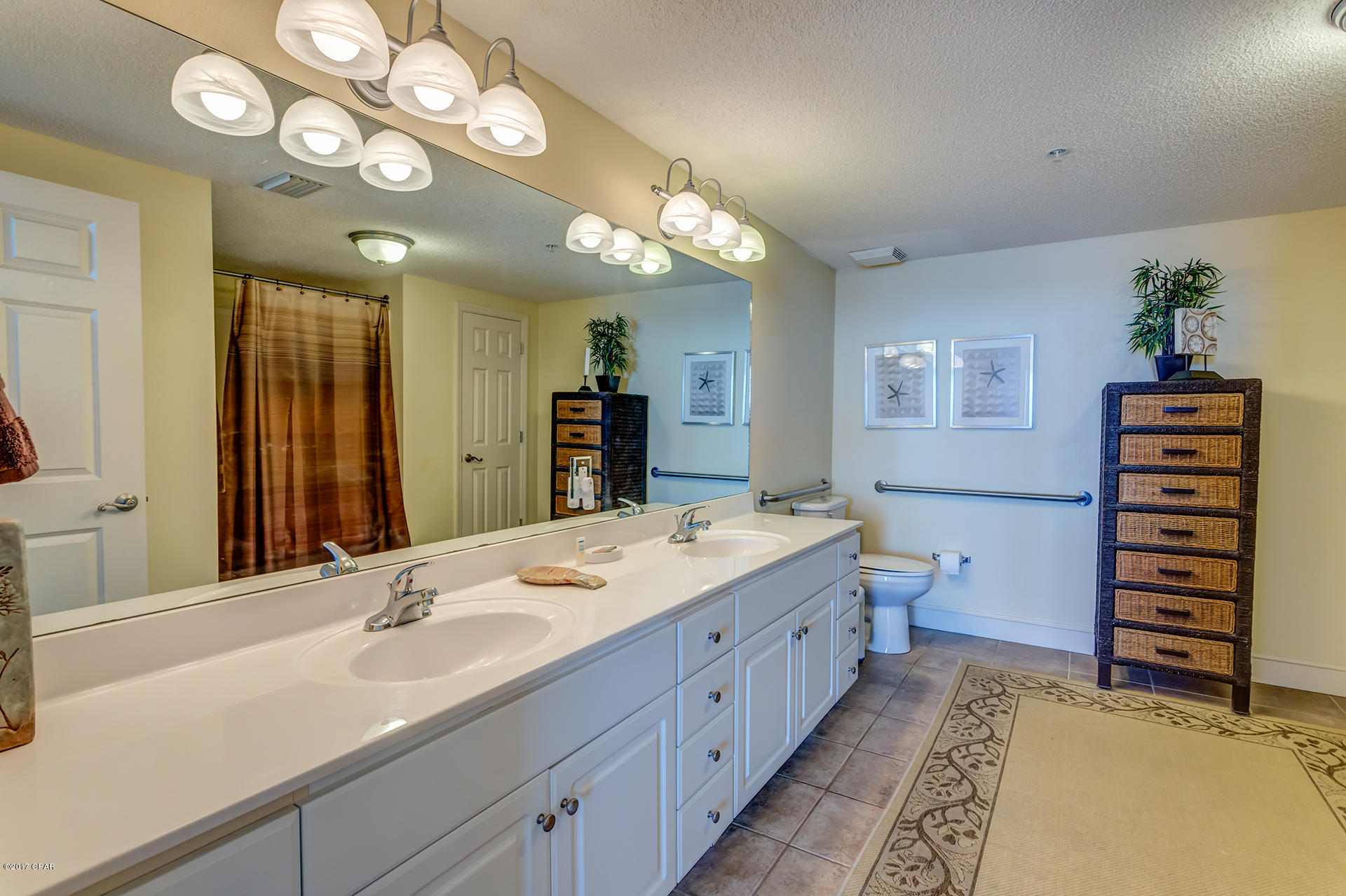 Majestic Beach Tower I - Residential