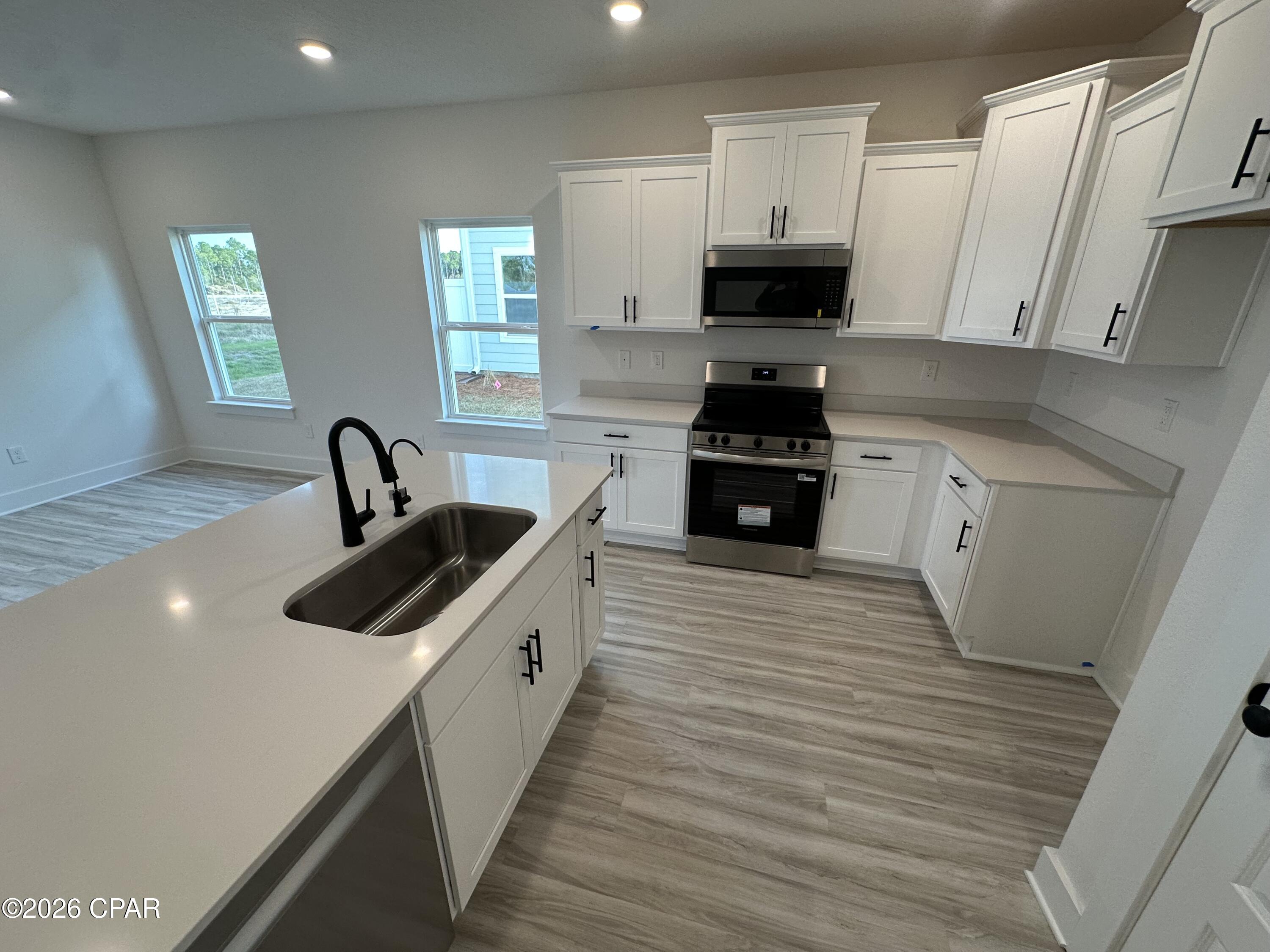 [No Recorded Subdiv] - Residential Lease