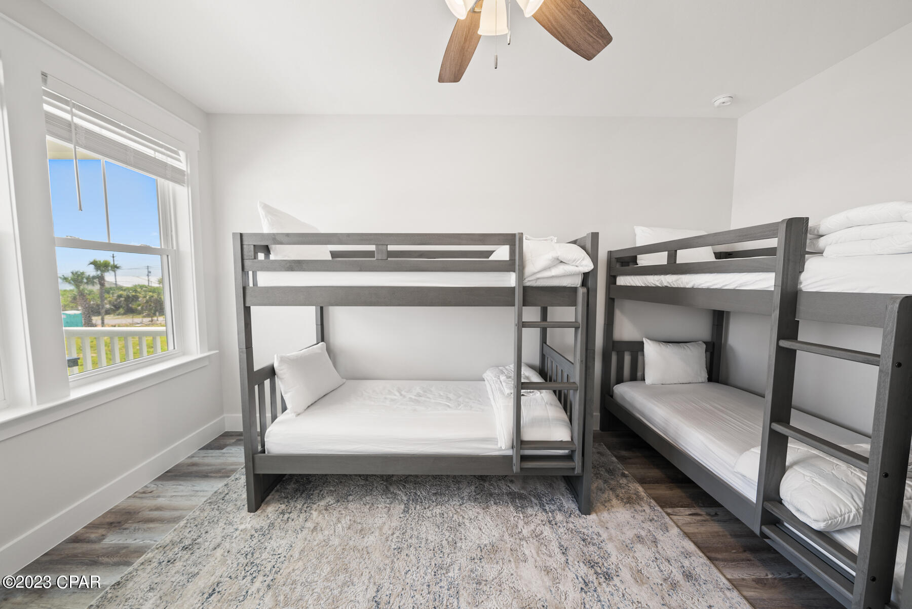 Laguna Beach Estates 2nd Add - Residential