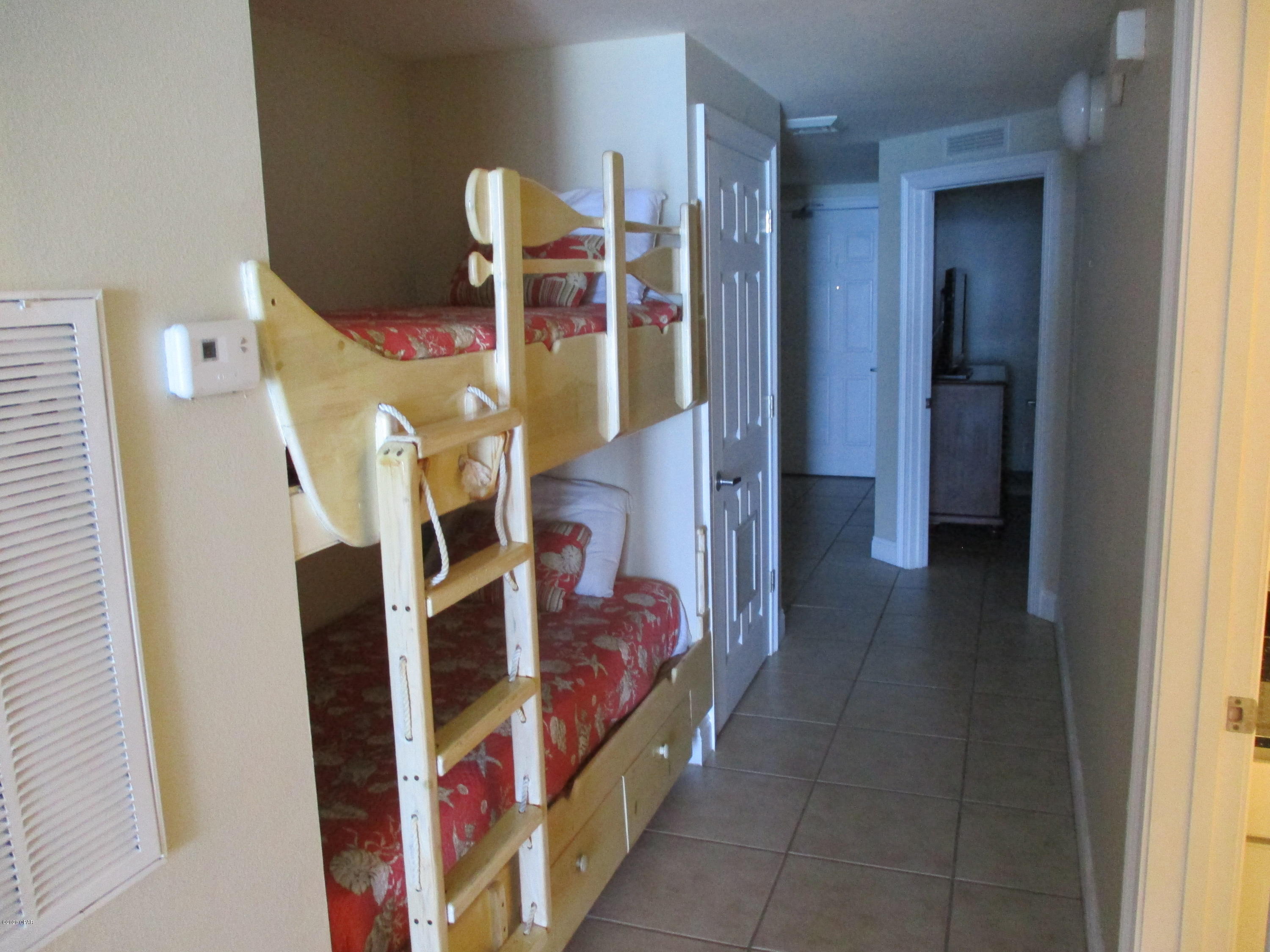 Calypso Towers I - Residential