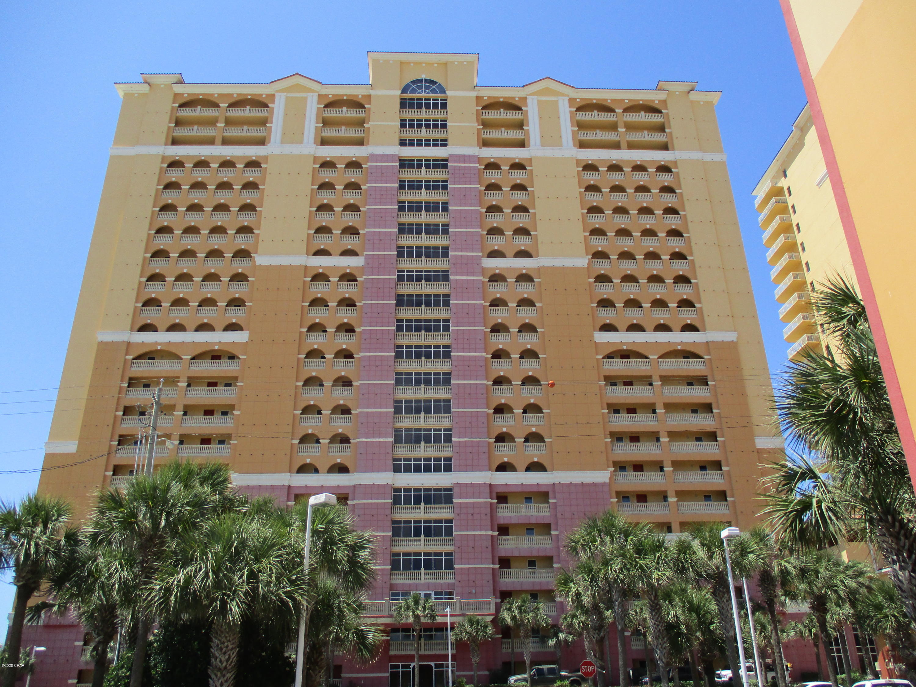 Calypso Towers I - Residential