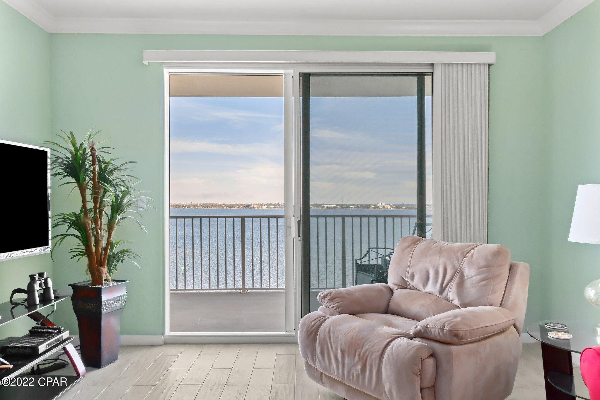 Hibiscus By The Bay - Residential