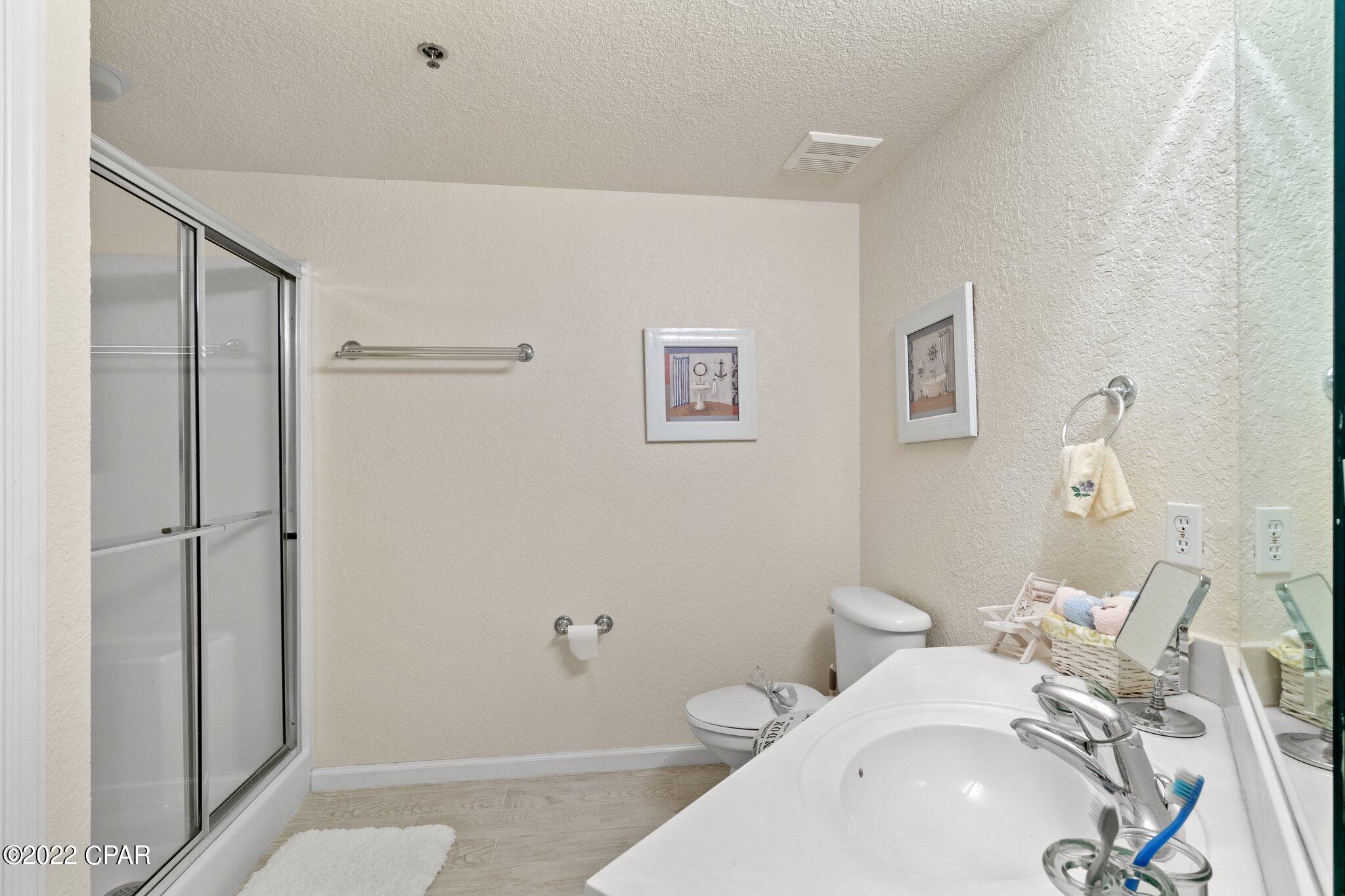 Hibiscus By The Bay - Residential