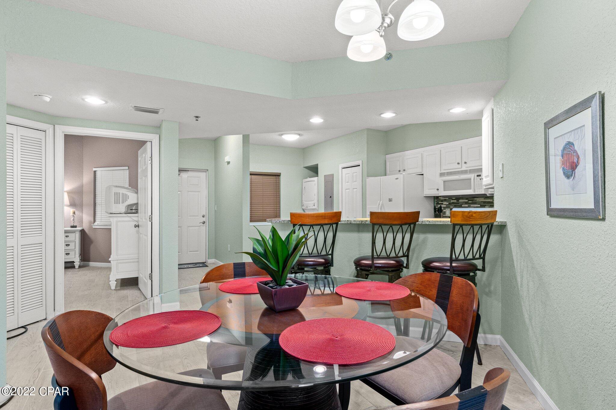 Hibiscus By The Bay - Residential