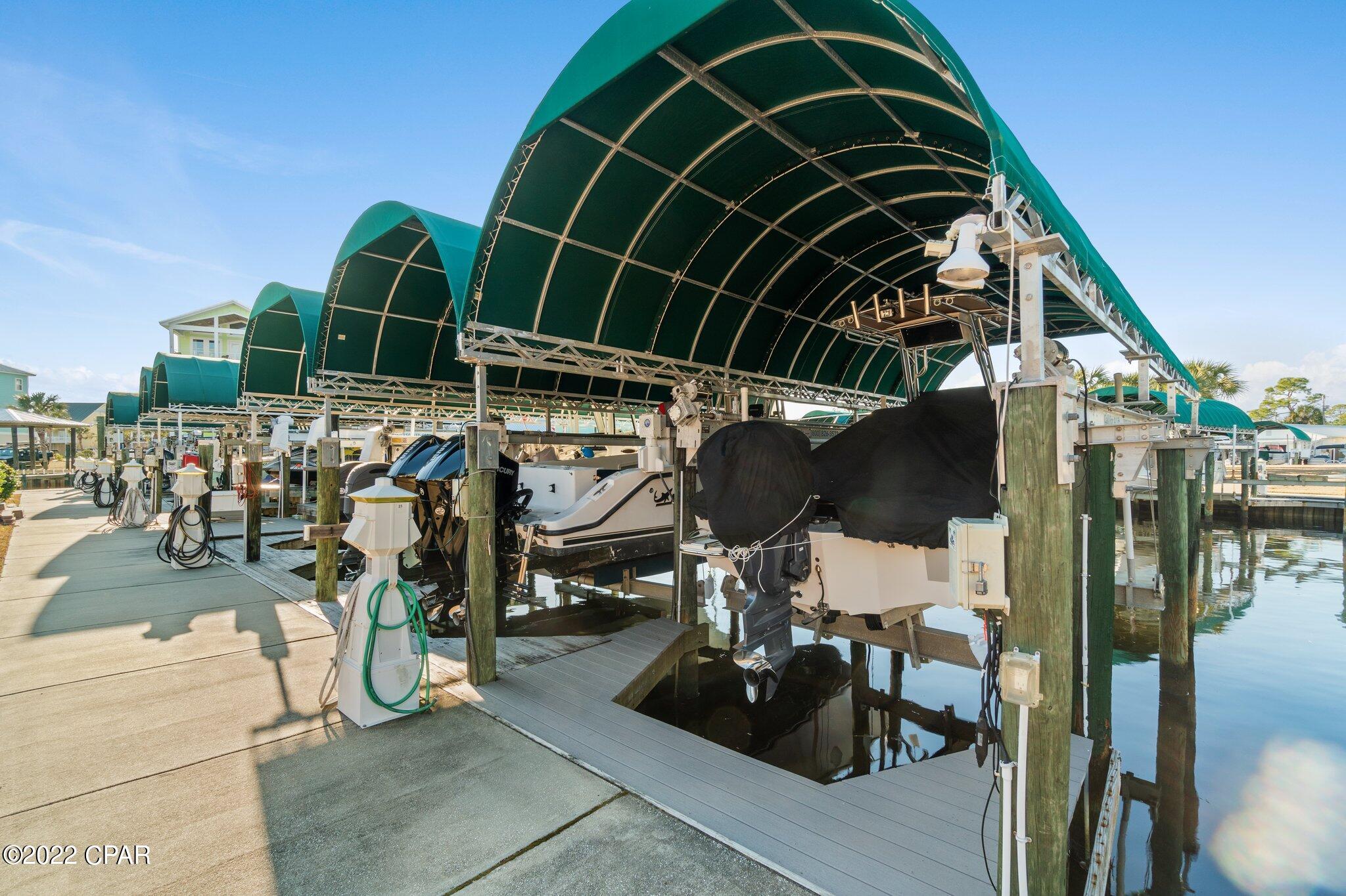 Hibiscus By The Bay - Residential