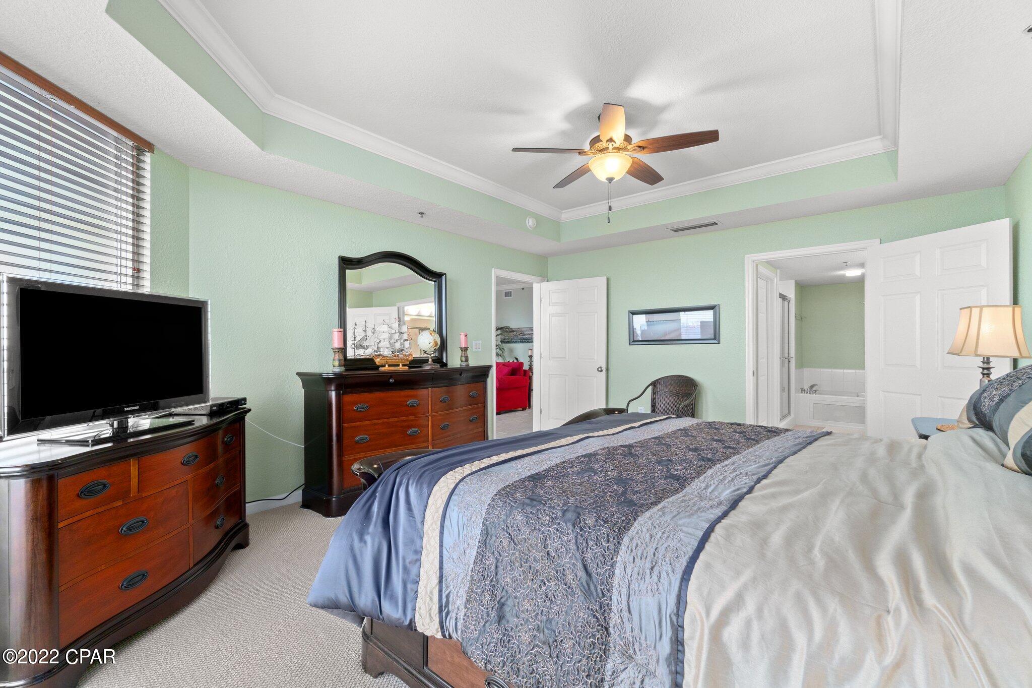 Hibiscus By The Bay - Residential