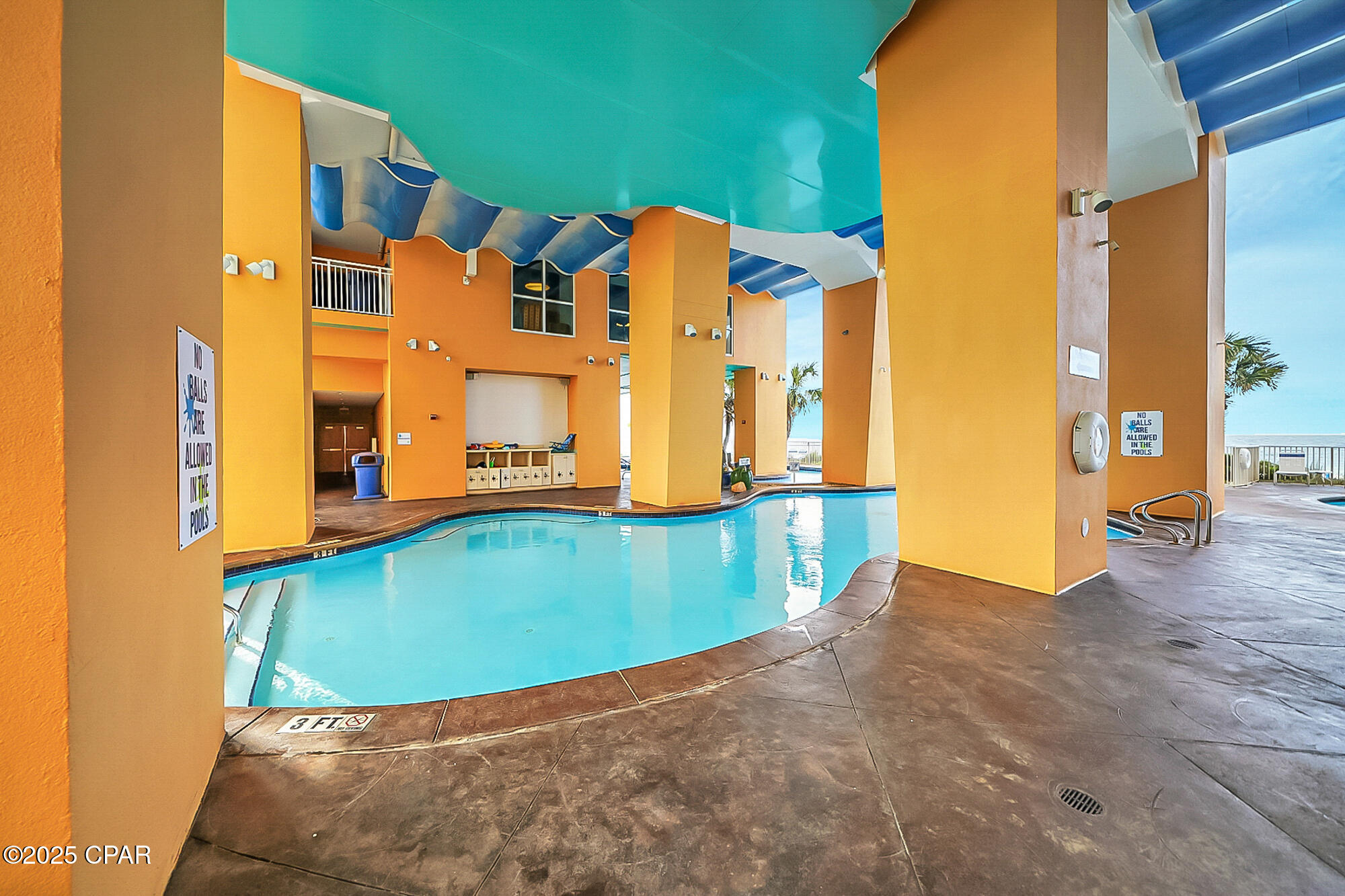 Splash Condo - Residential