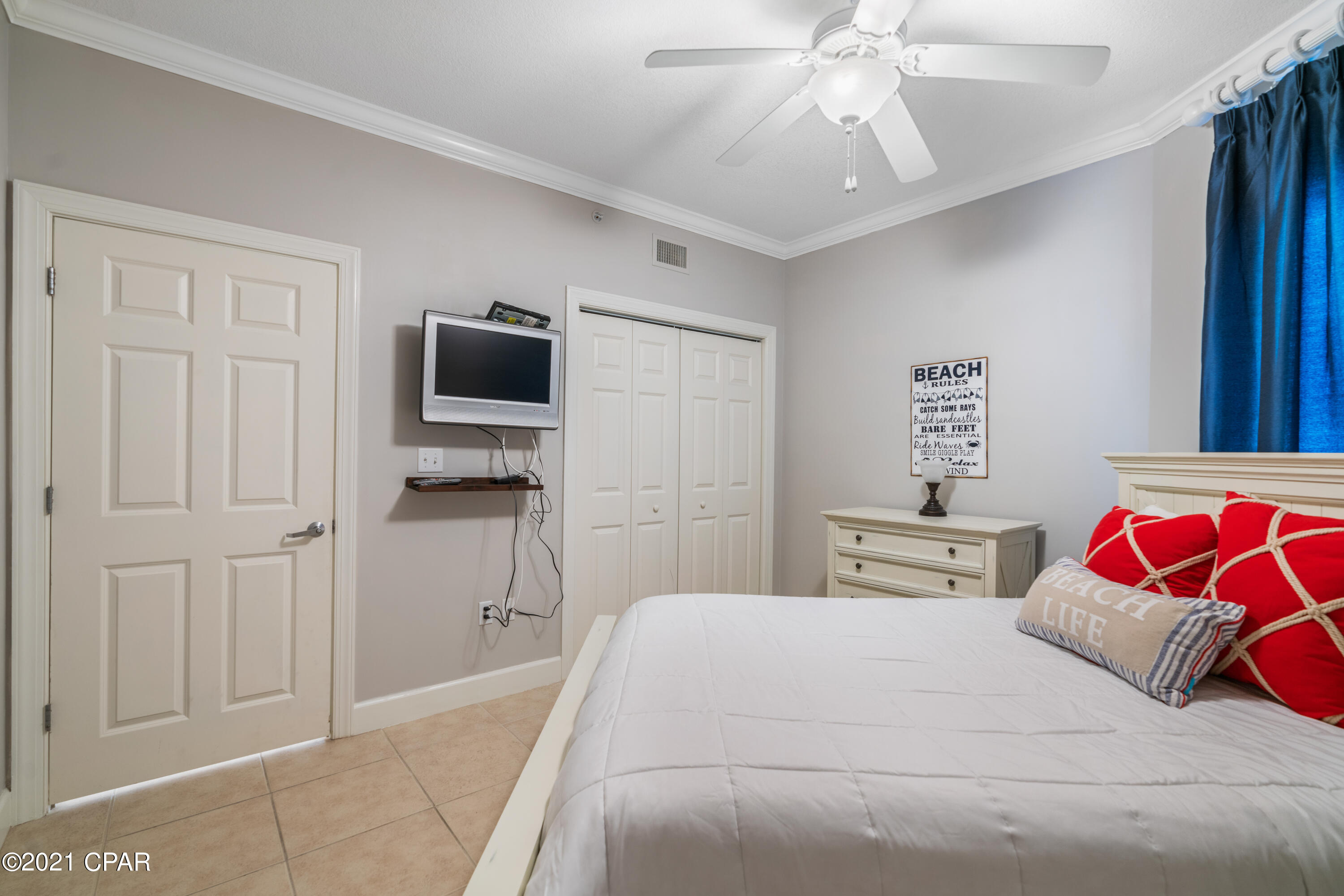 Sunrise Beach - Residential