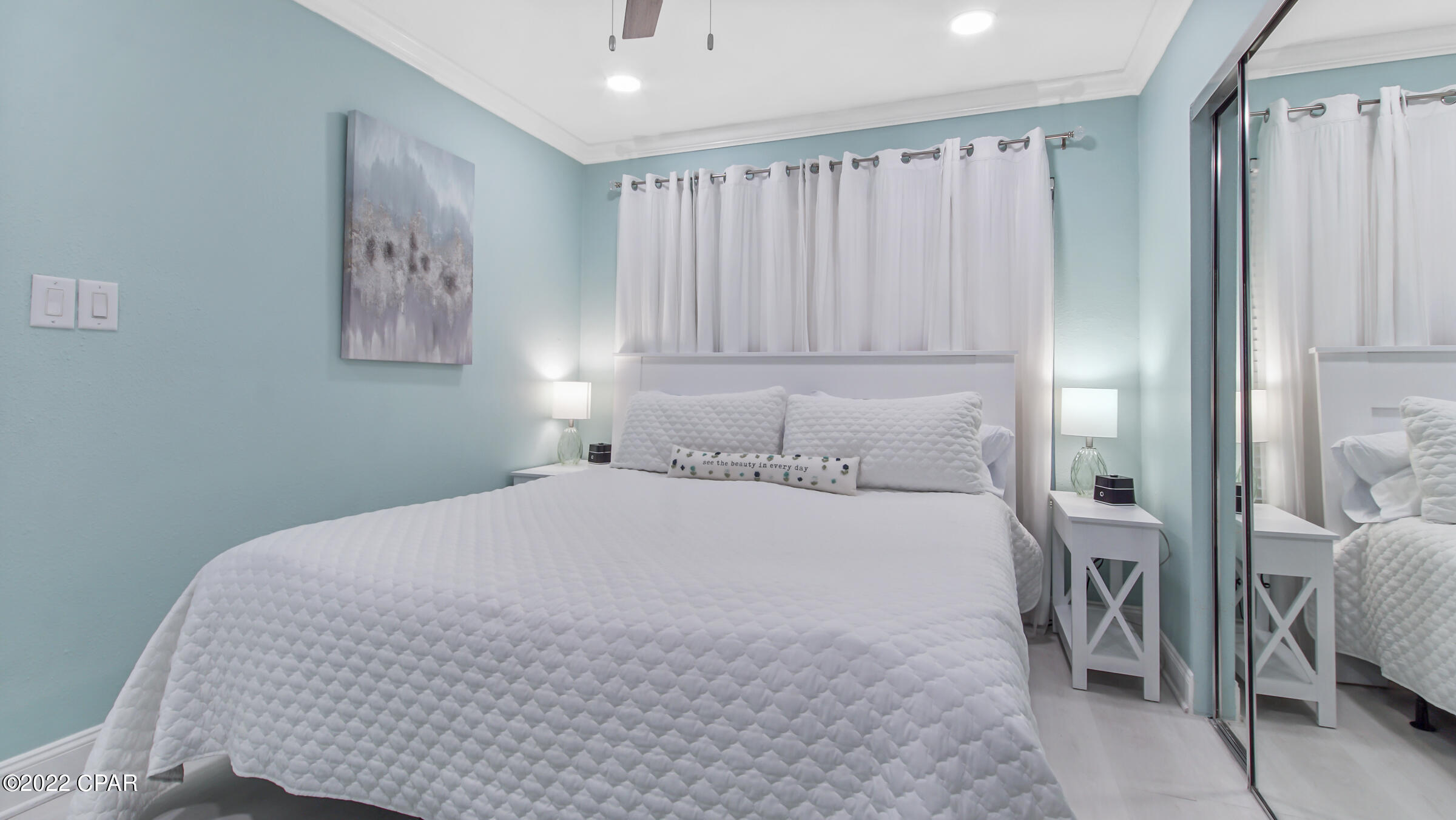 Emerald Shores Condo - Residential