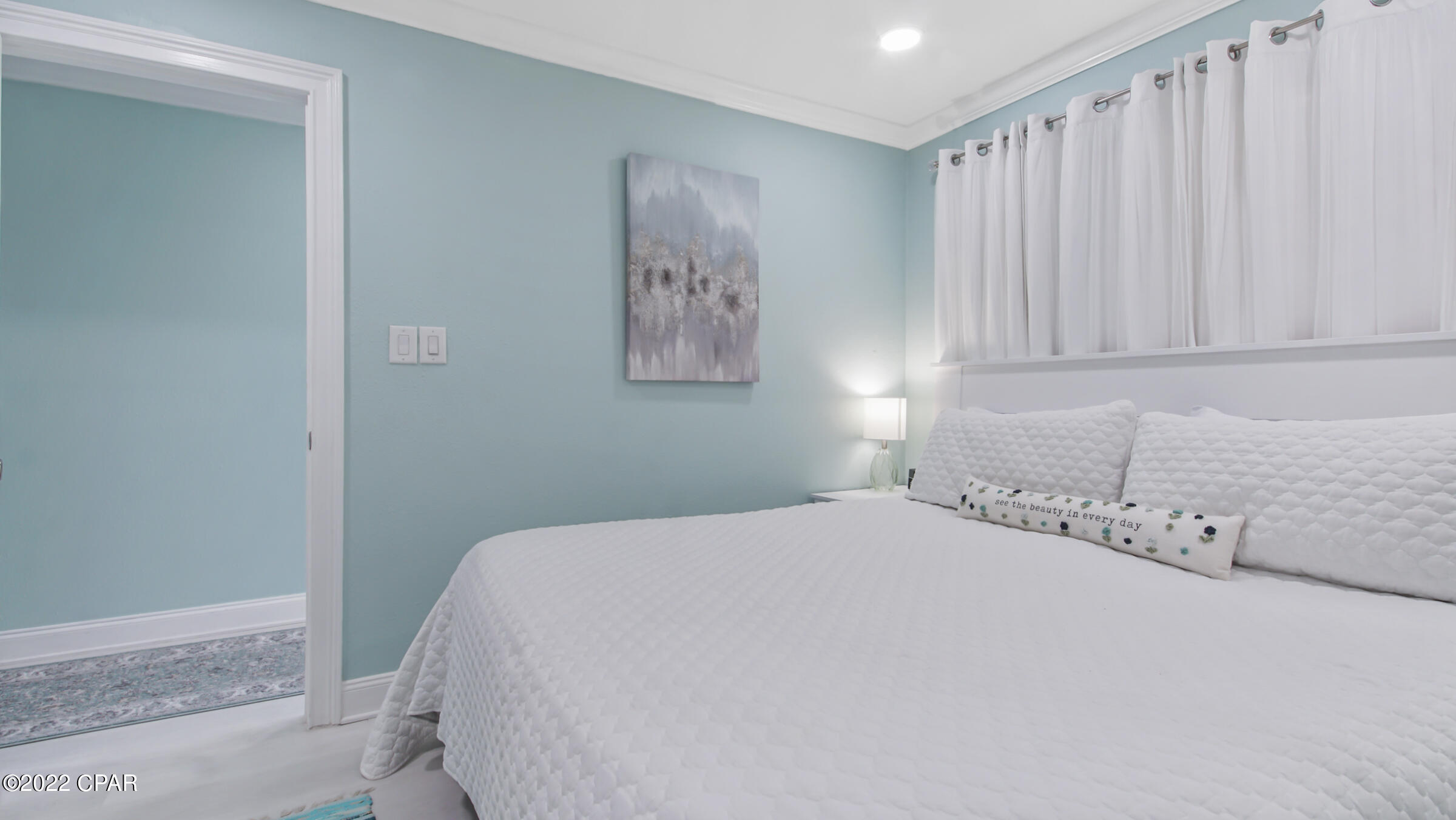 Emerald Shores Condo - Residential