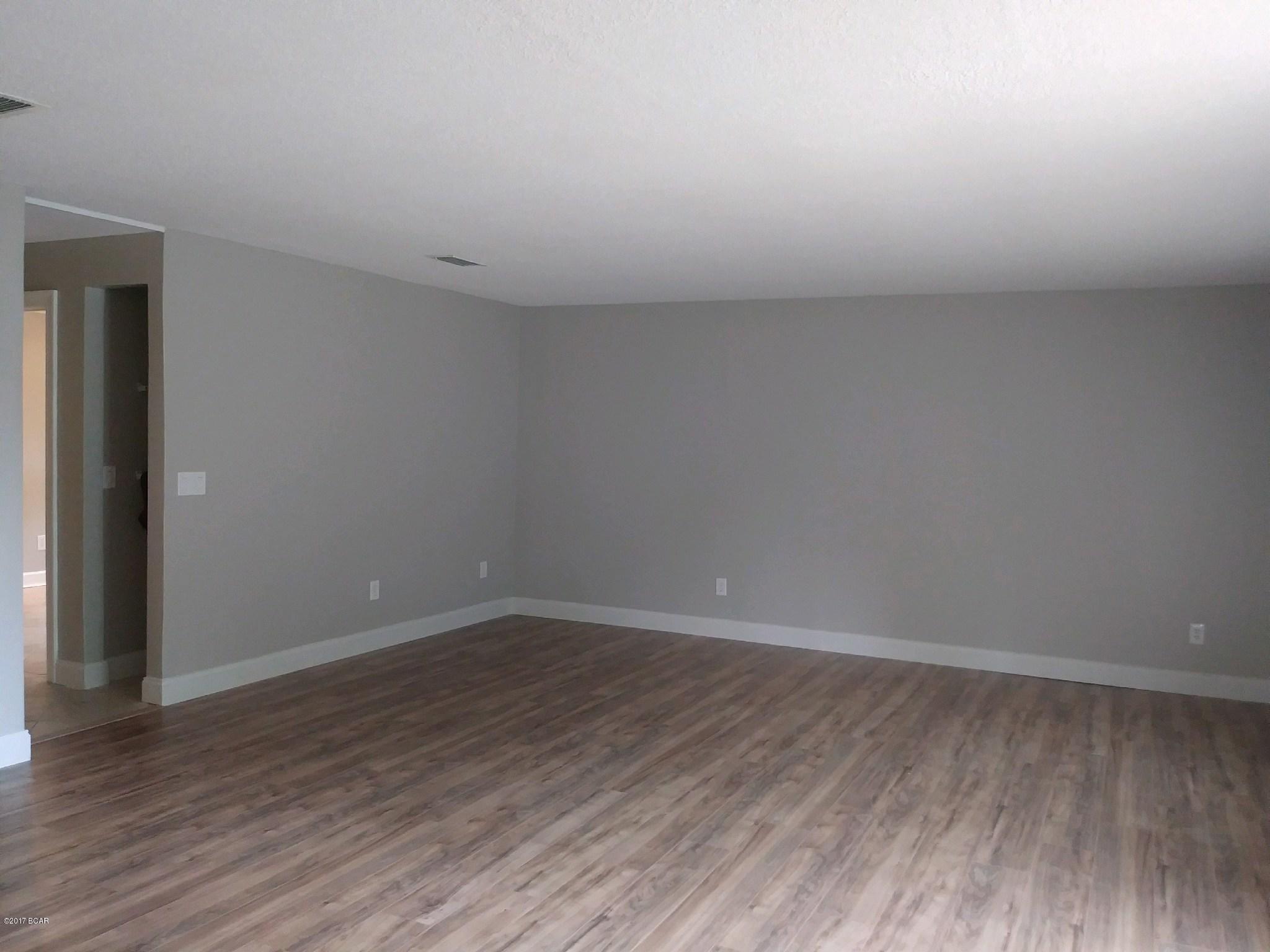 Pinnacle Pines Estate - Residential