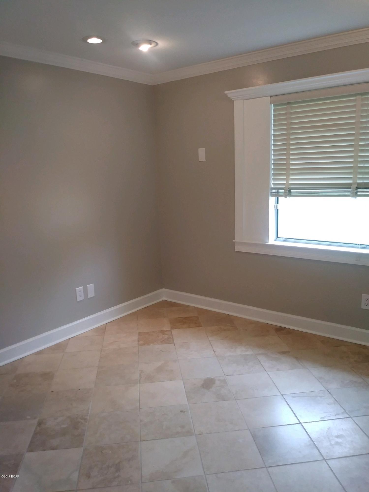 Pinnacle Pines Estate - Residential