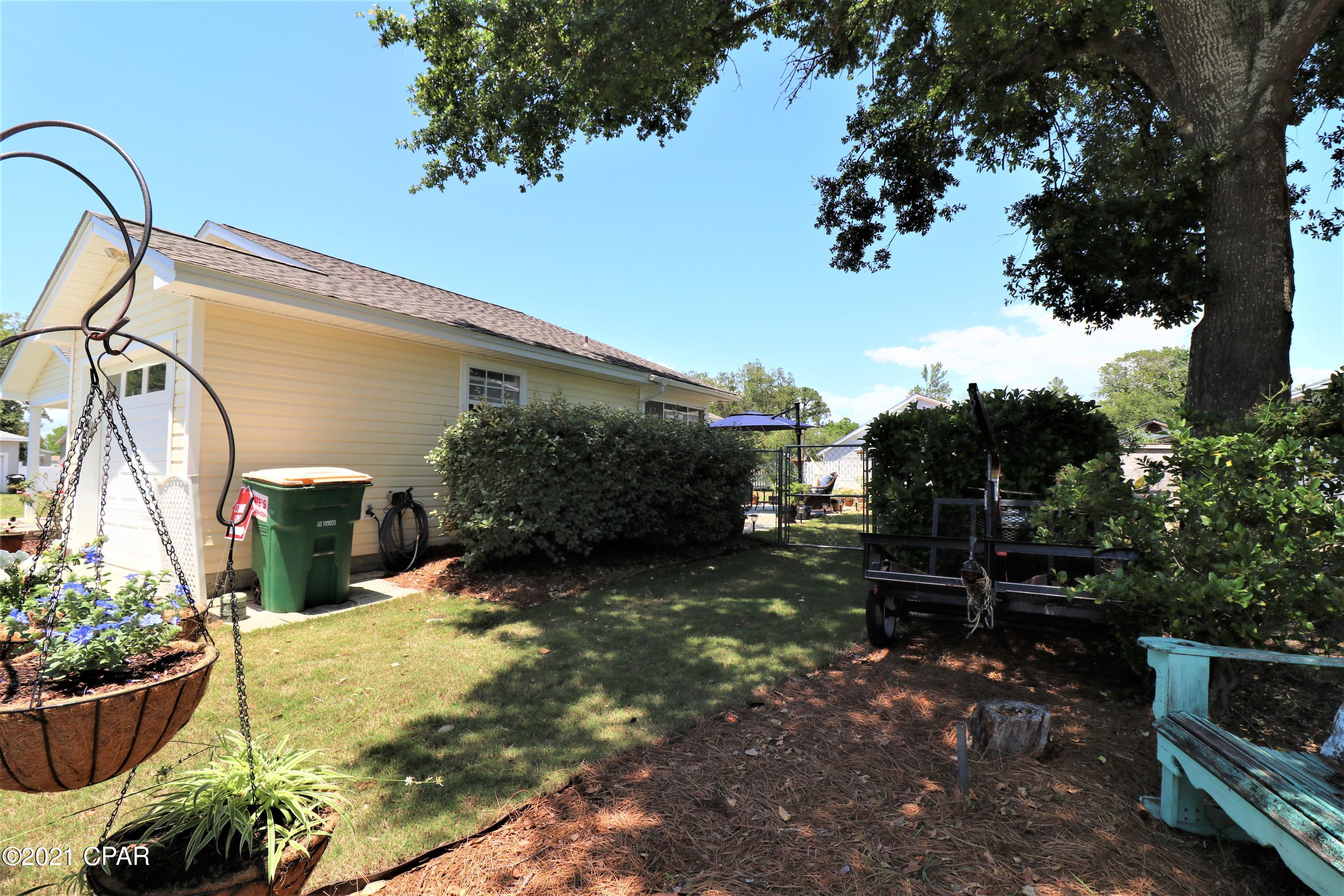 [No Recorded Subdiv] - Residential