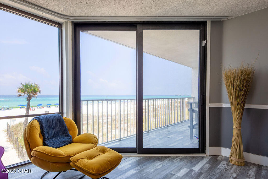 Leeward/Windward Condo - Residential