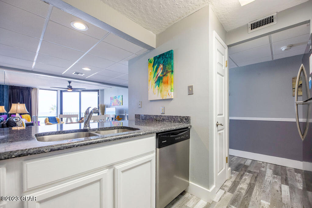 Leeward/Windward Condo - Residential