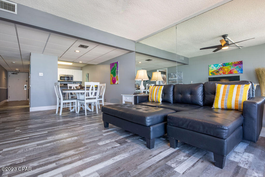 Leeward/Windward Condo - Residential