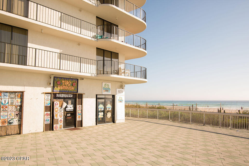 Leeward/Windward Condo - Residential