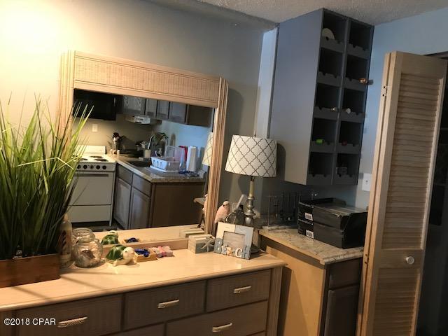 Fontainebleau Terrace - Residential