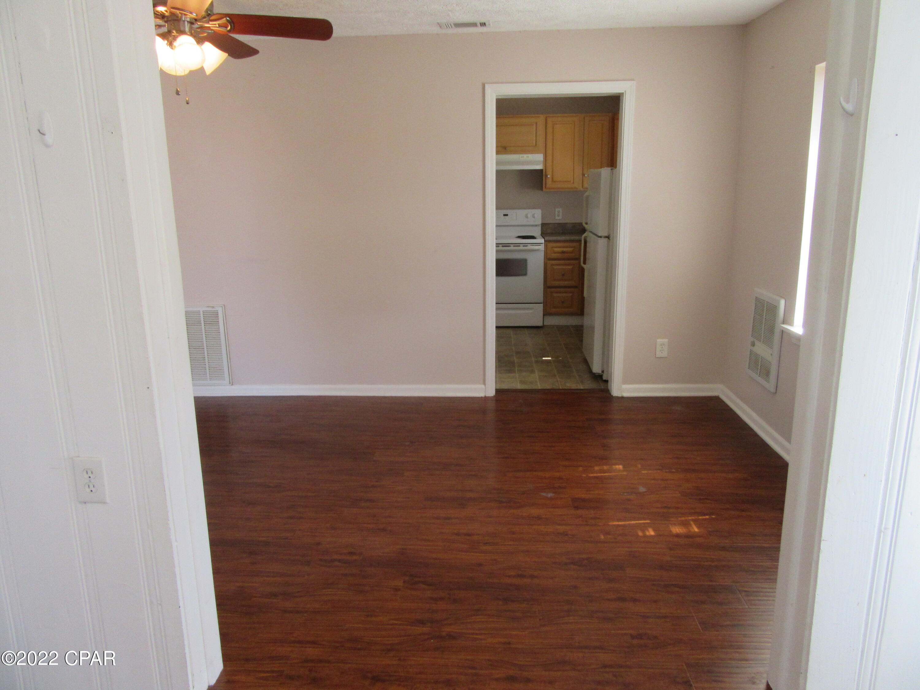 [No Recorded Subdiv] - Residential Lease