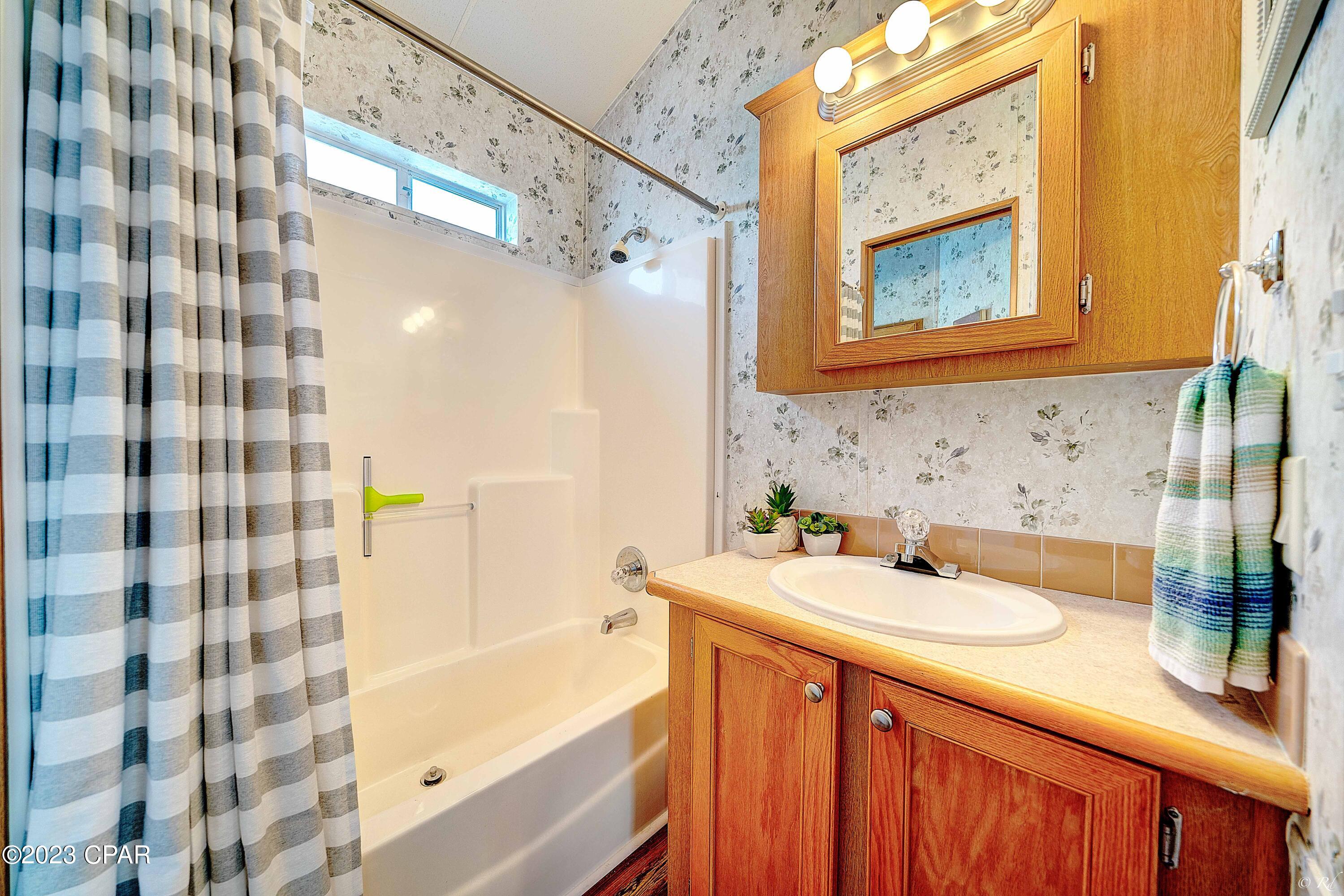 Emerald Pointe Resort - Residential