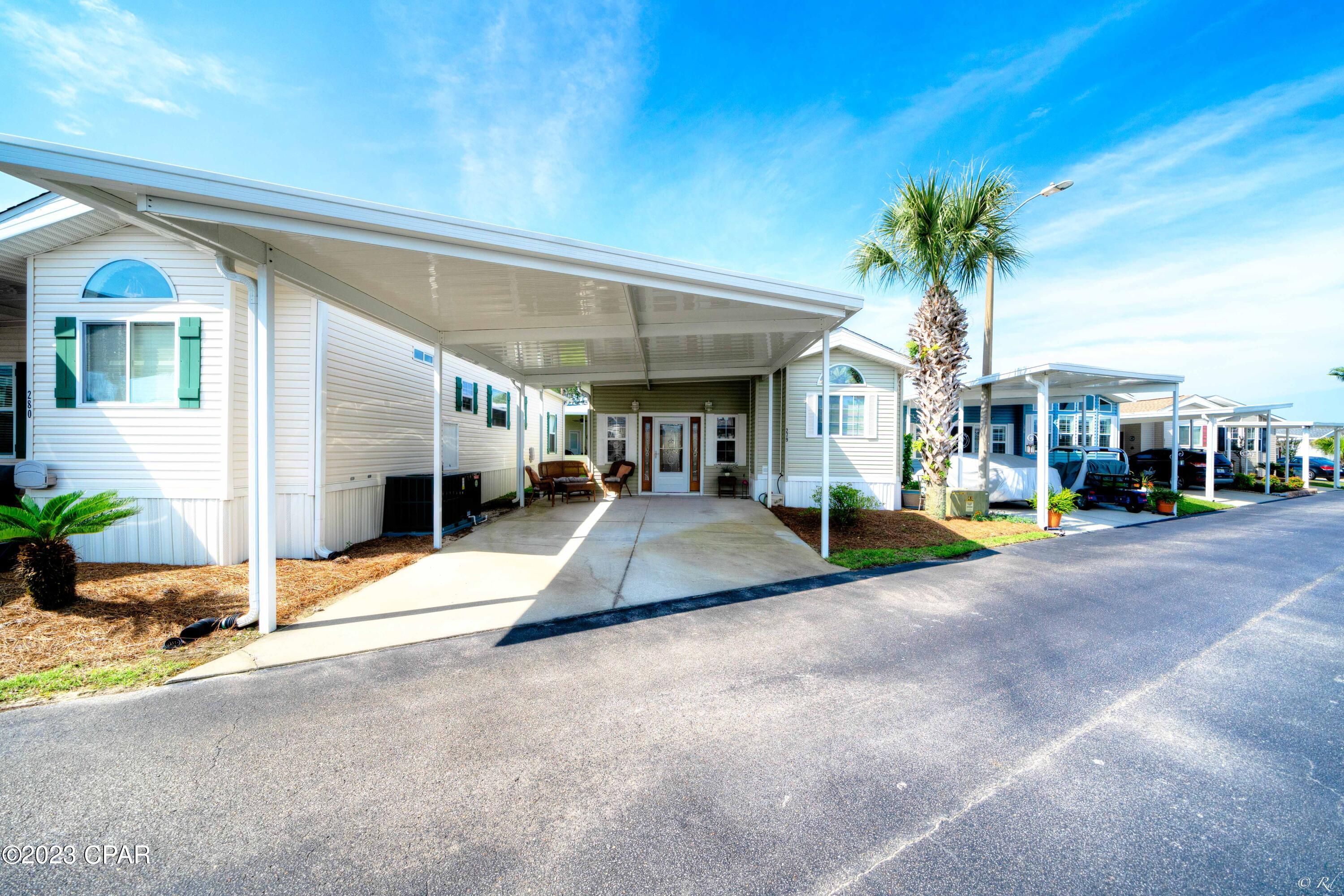 Emerald Pointe Resort - Residential