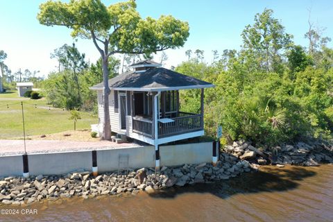 A home in Mexico Beach