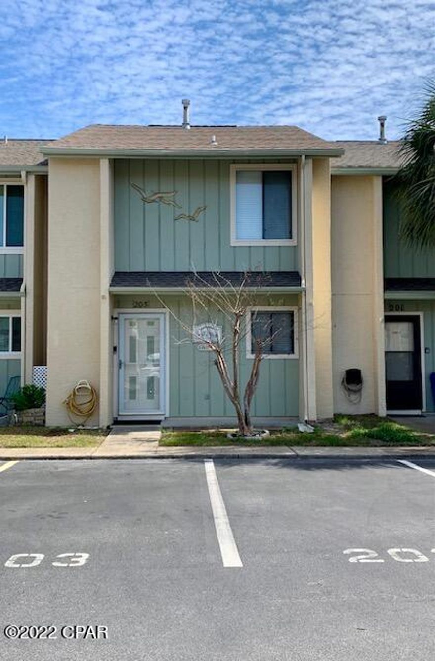 This is the popular ''glass back'' model!  The current owners have owned it since 2004, it is a personal beach property and they have never had it on the rental market!  It is located across the street from a fenced-in pool. Included in the HOA fees are a private club house with a snack bar and pool located on the Beach - household trash pickup, internet, lawn mowing, sprinklers, PLUS ... 11 Pools ''5 heated'', 4 tennis courts '' 2 lighted'', workout/gym  room, 18 hole mini-golf, 2 playgrounds, shuffleboard courts and conference center.  All measurements, sf and age are approximates.